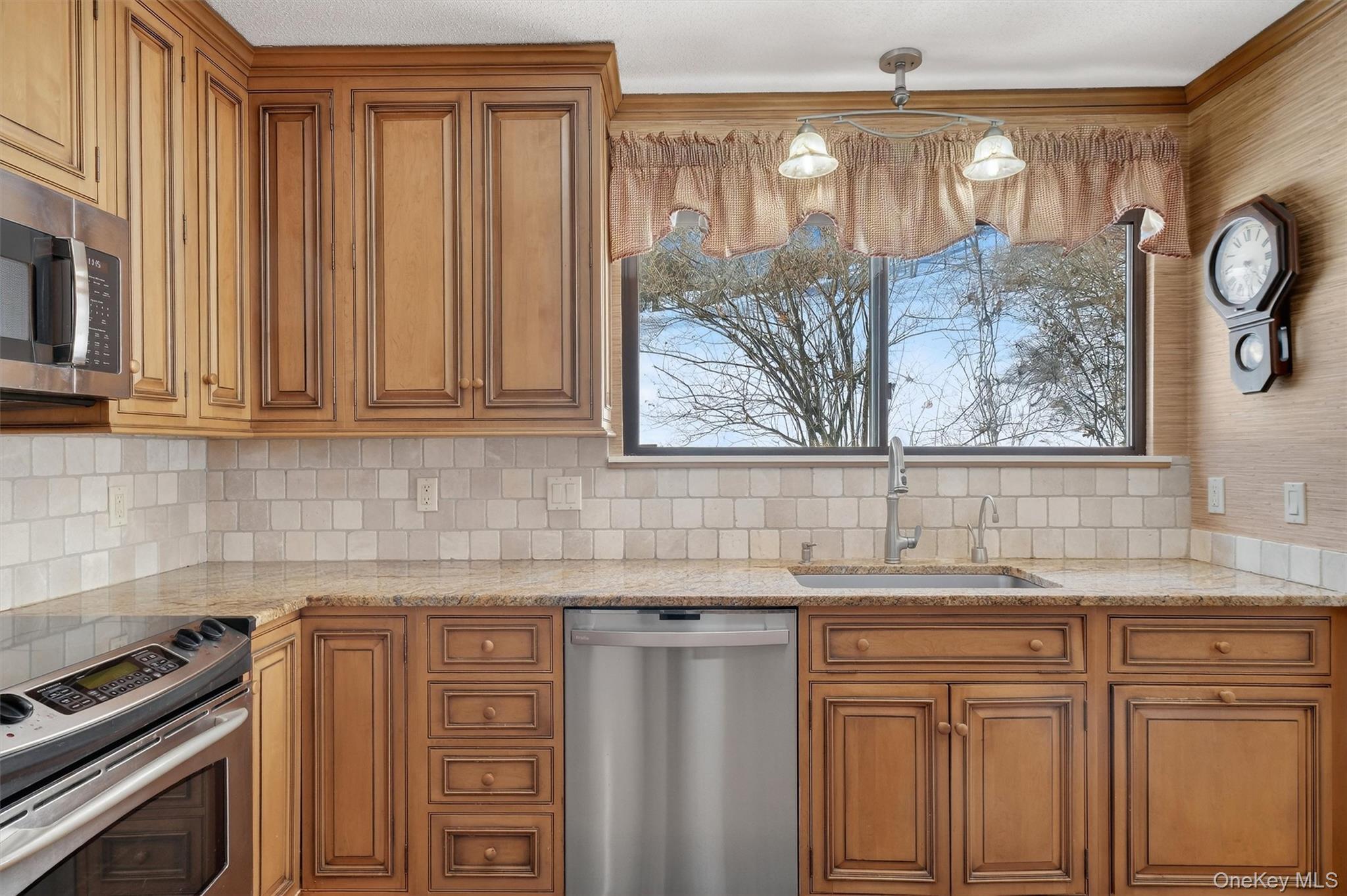 Condo Heritage  Westchester County, NY 10589, MLS-955232-9