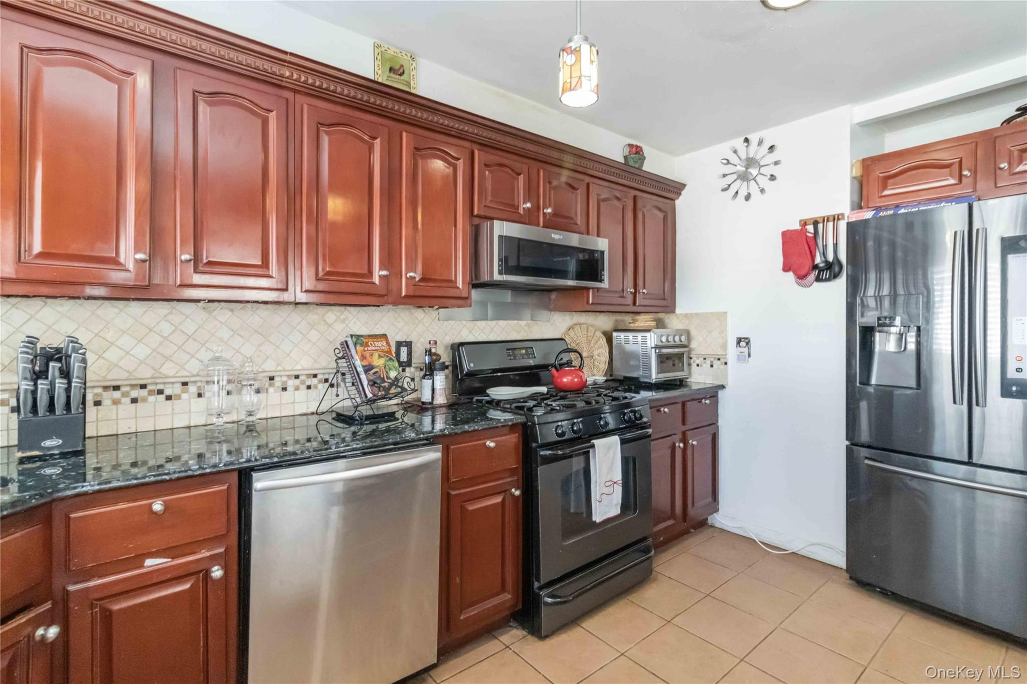 Single Family South  Staten Island, NY 10310, MLS-955250-12