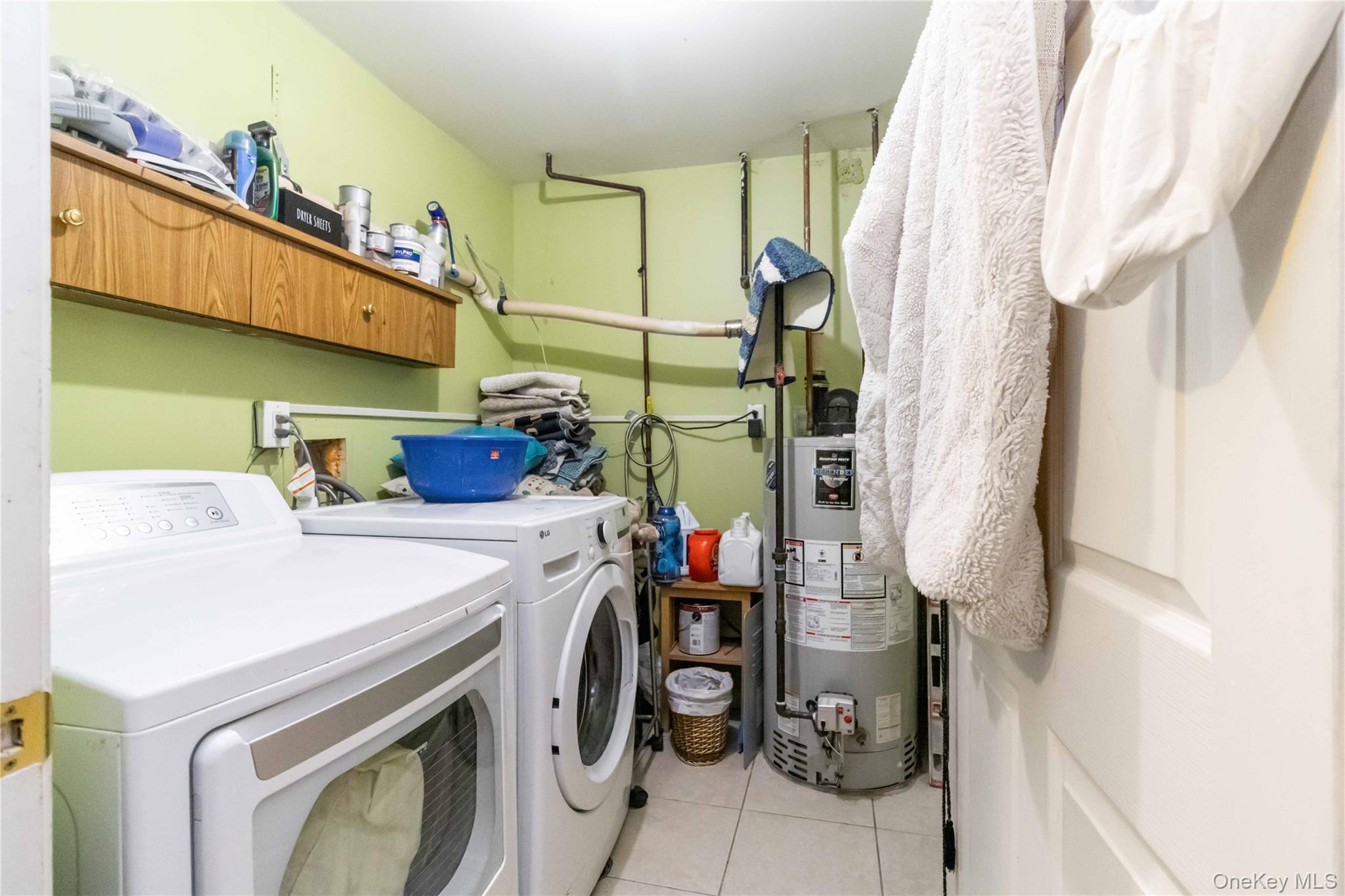 Single Family South  Staten Island, NY 10310, MLS-955250-25