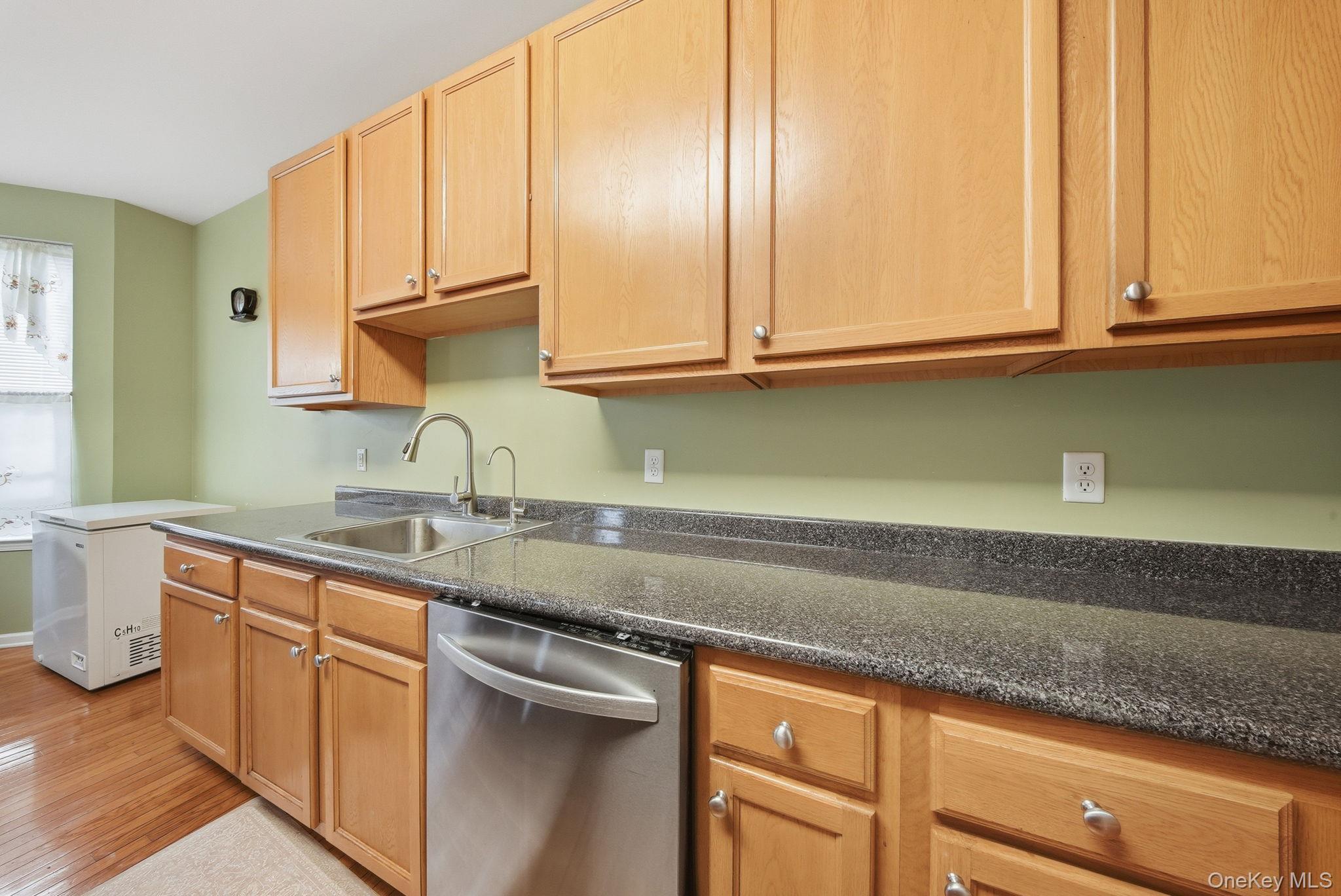 Single Family Woodside Knolls  Orange County, NY 10940, MLS-955278-15