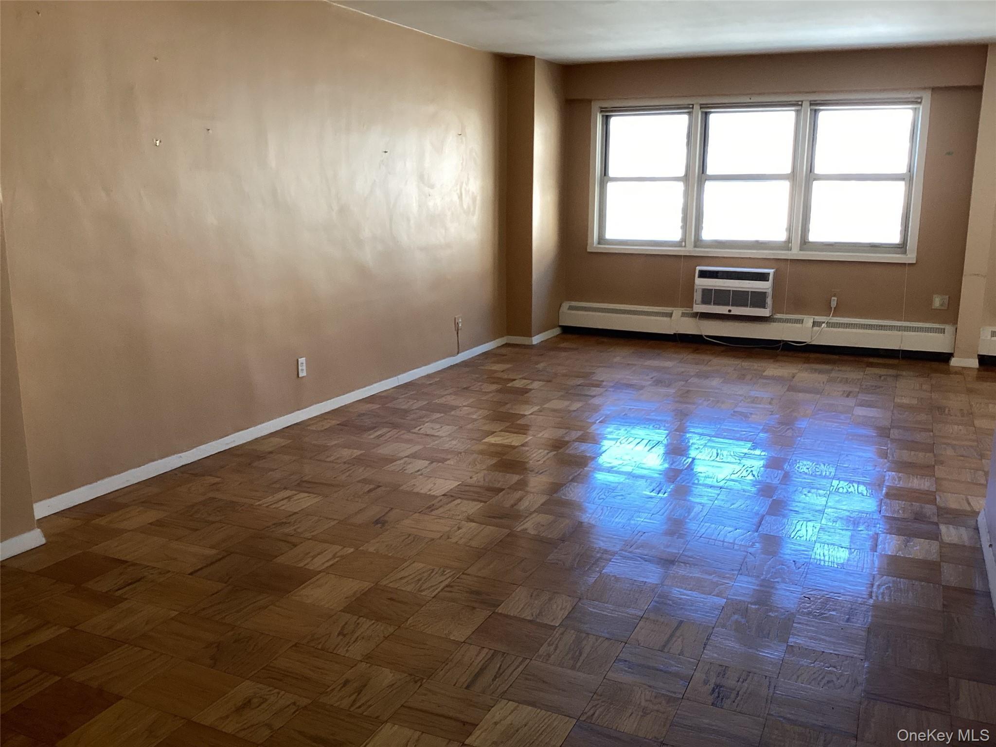 Coop Neptune Nassau County, NY 11561, MLS-955282-11