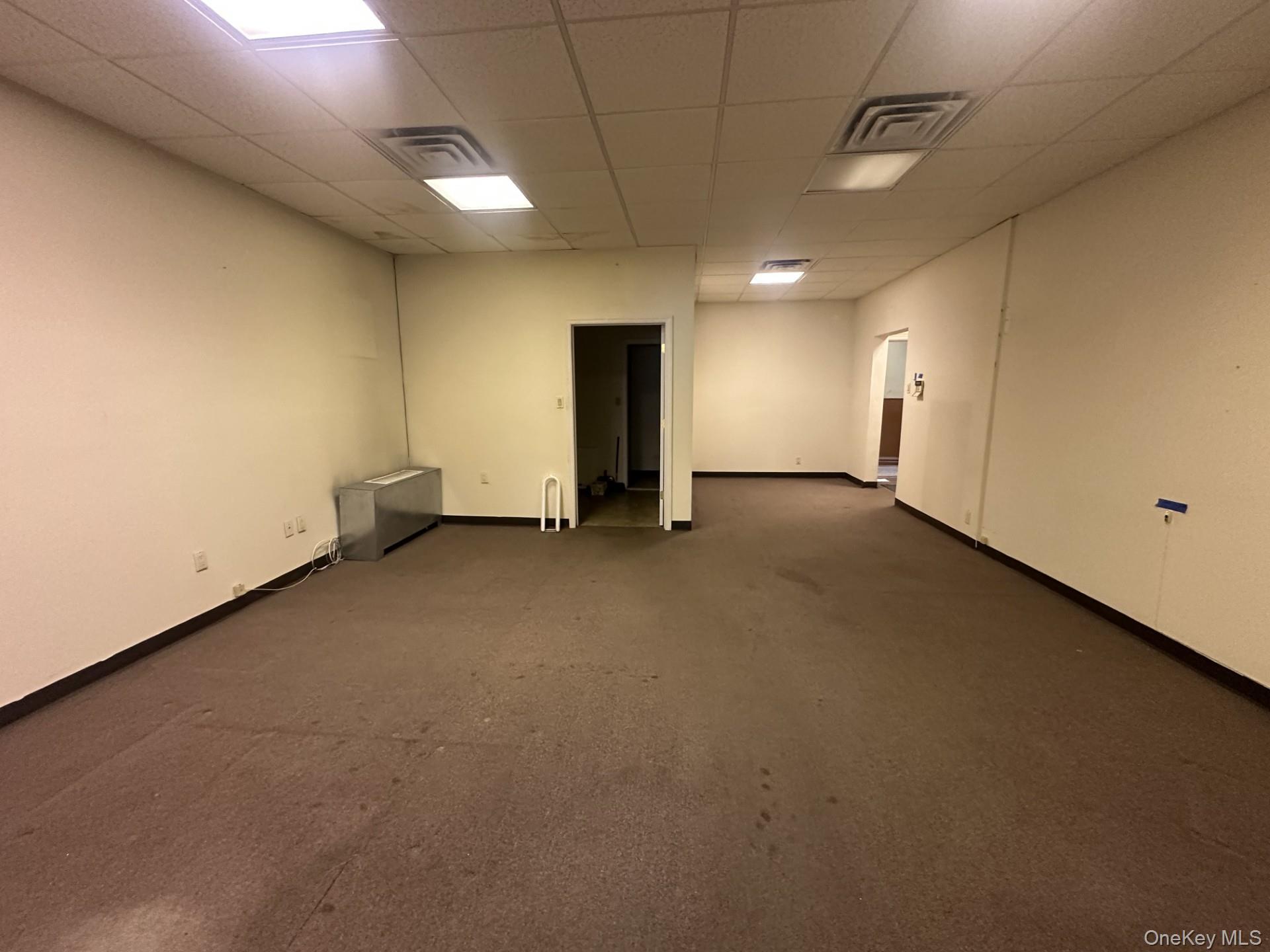 Commercial Lease 187th  Bronx, NY 10458, MLS-955295-4