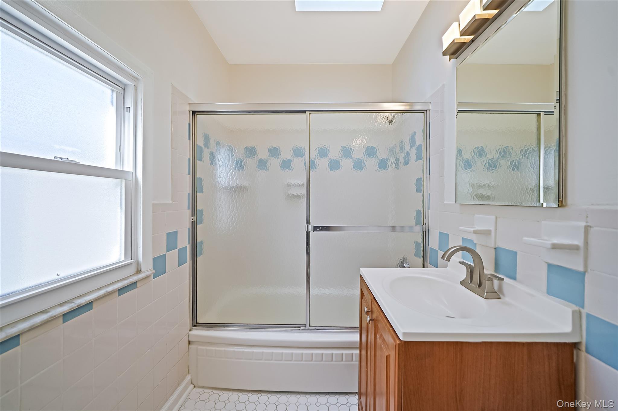 Single Family Richard  Suffolk County, NY 11752, MLS-955316-21