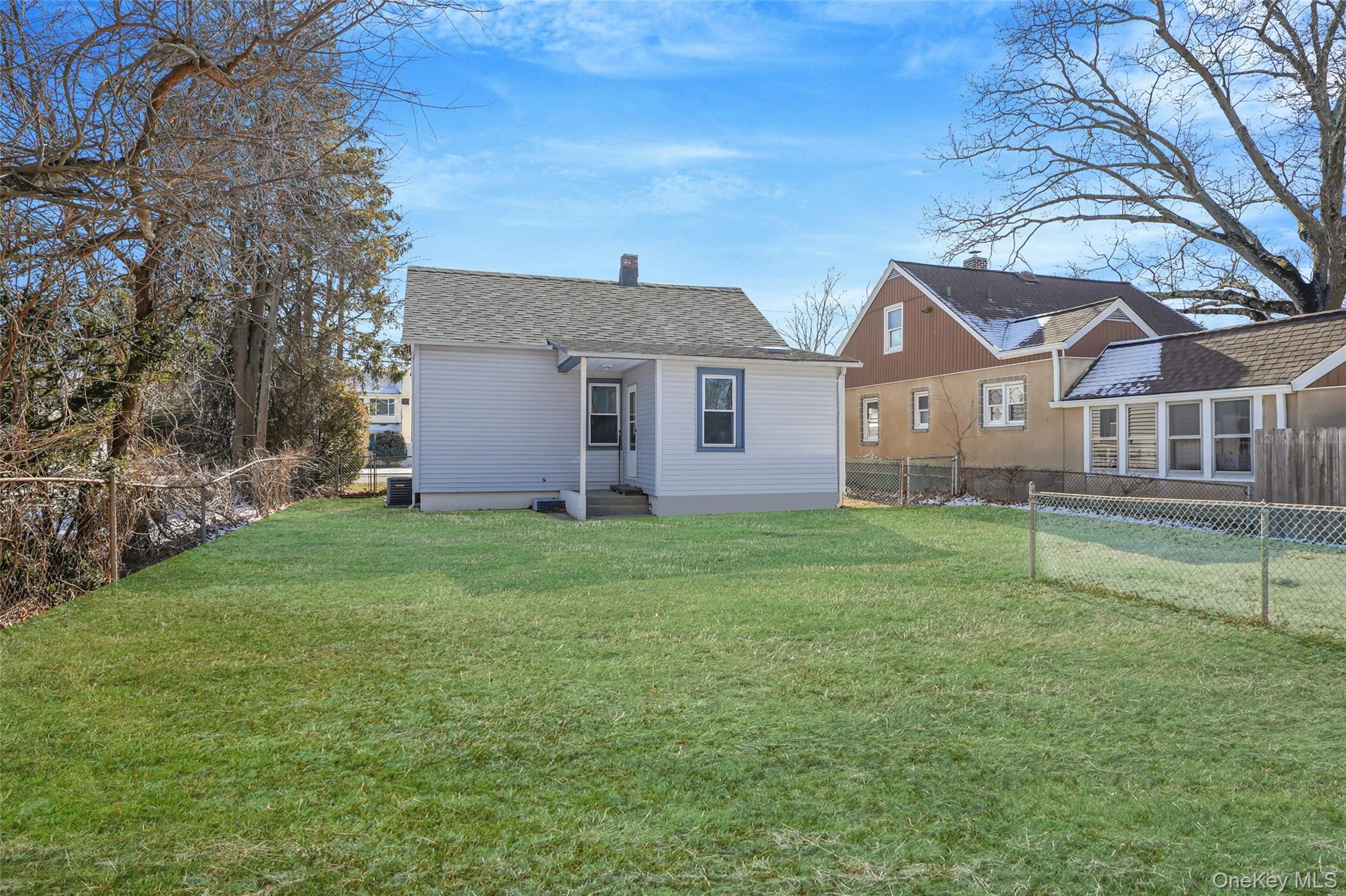 Single Family Richard  Suffolk County, NY 11752, MLS-955316-4