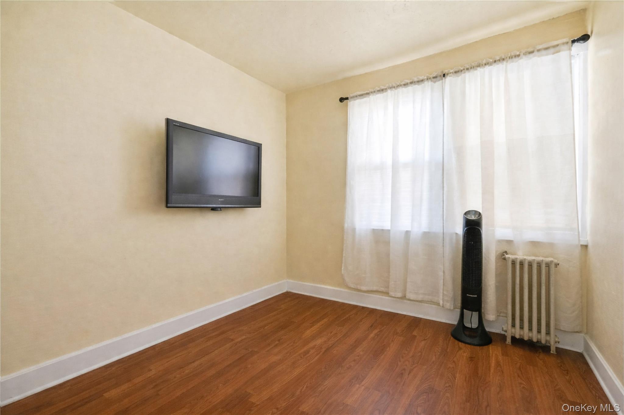 Single Family 162nd  Queens, NY 11432, MLS-955322-17