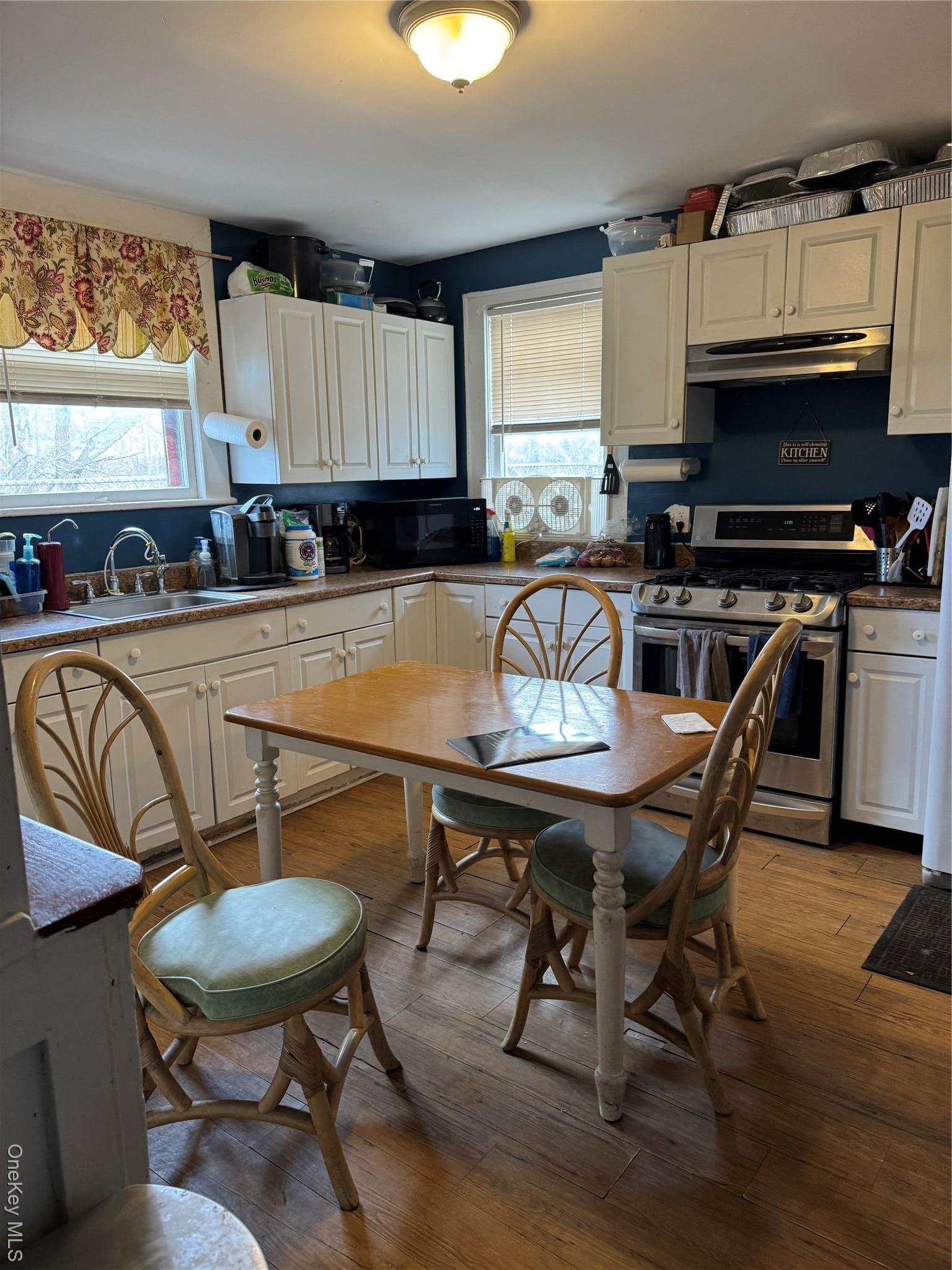 Single Family 2nd  Suffolk County, NY 11706, MLS-955327-2