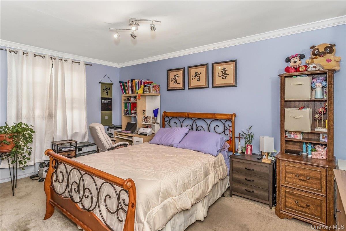 Coop 90th  Queens, NY 11369, MLS-955329-11