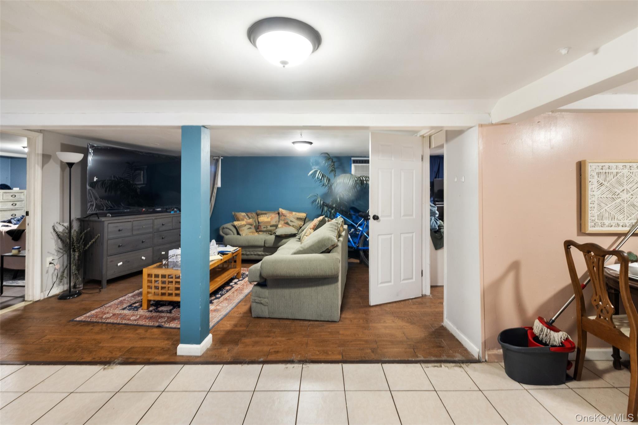 Single Family 249th  Queens, NY 11422, MLS-955342-22