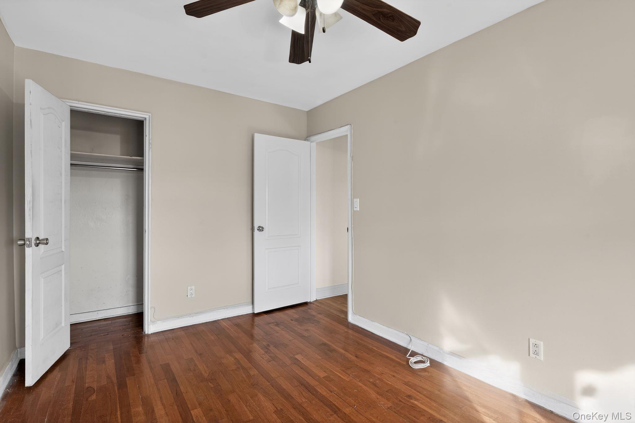 Single Family Wilder  Bronx, NY 10470, MLS-955349-15