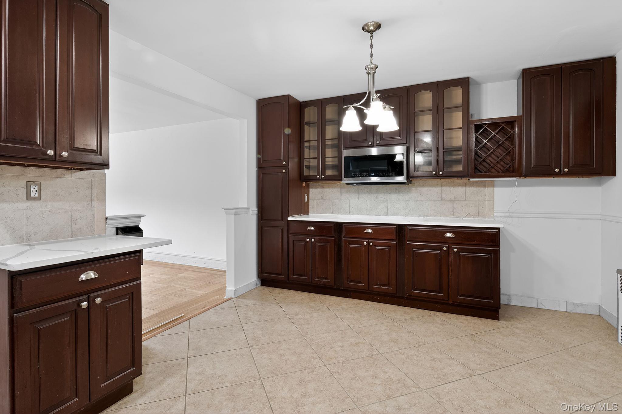 Single Family Wilder  Bronx, NY 10470, MLS-955349-8