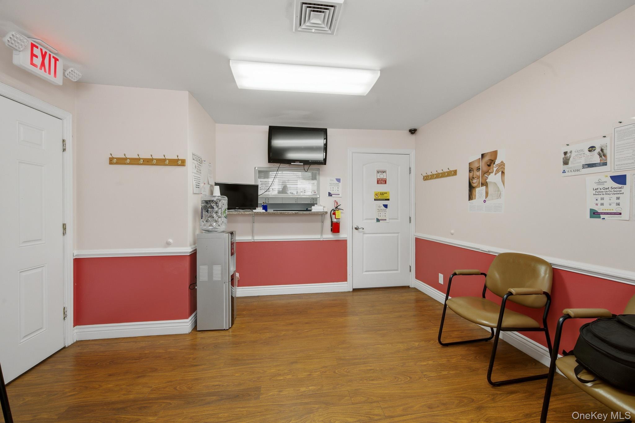 Single Family Arrowood Lane Lane Suffolk County, NY 11747, MLS-955356-11