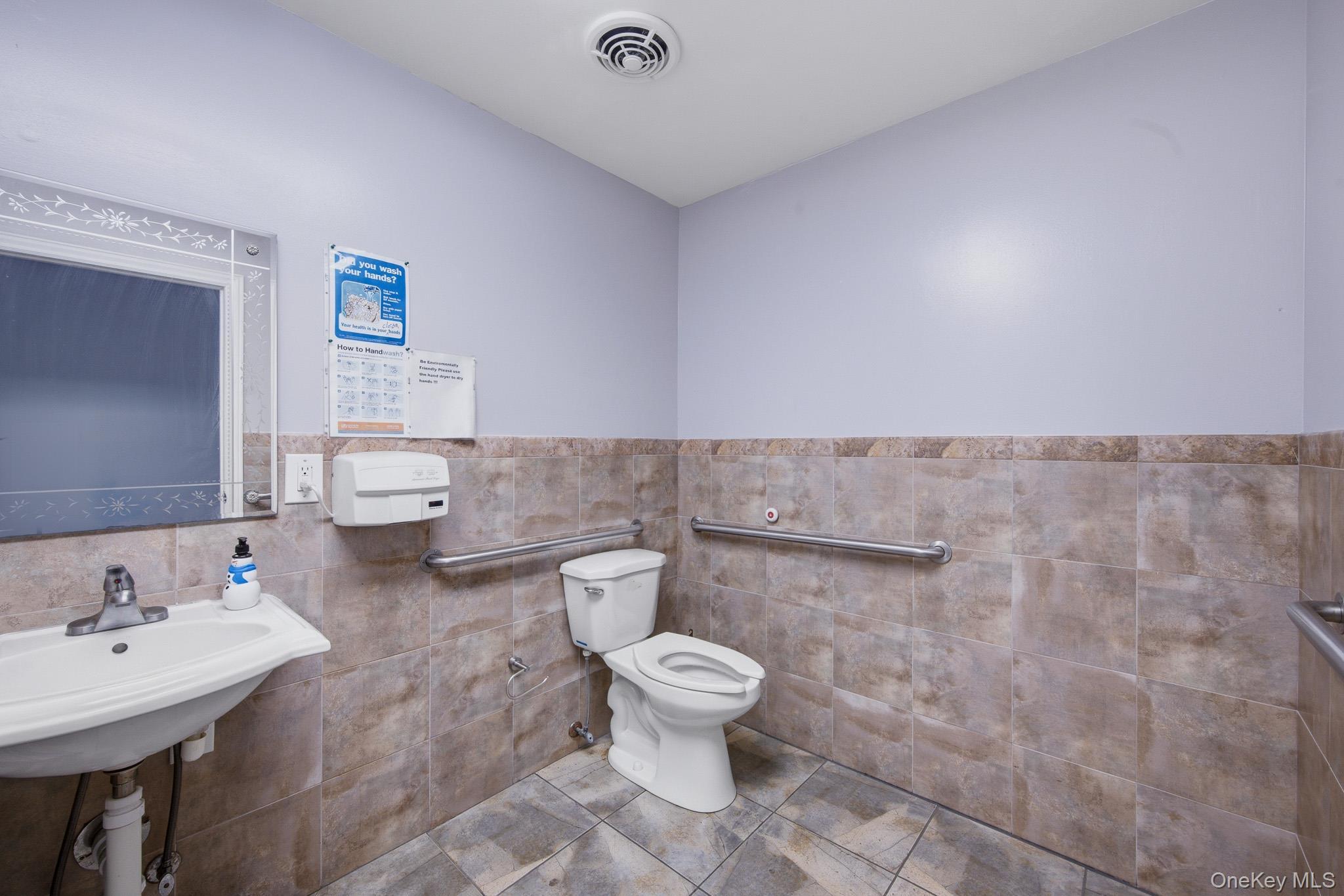 Single Family Arrowood Lane Lane Suffolk County, NY 11747, MLS-955356-17