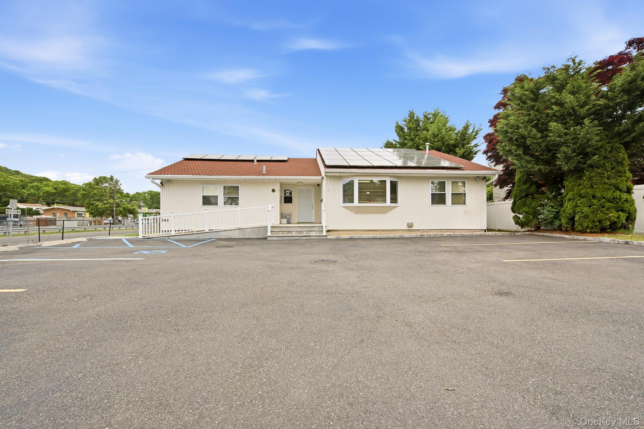 Single Family Arrowood Lane Lane Suffolk County, NY 11747, MLS-955356-2