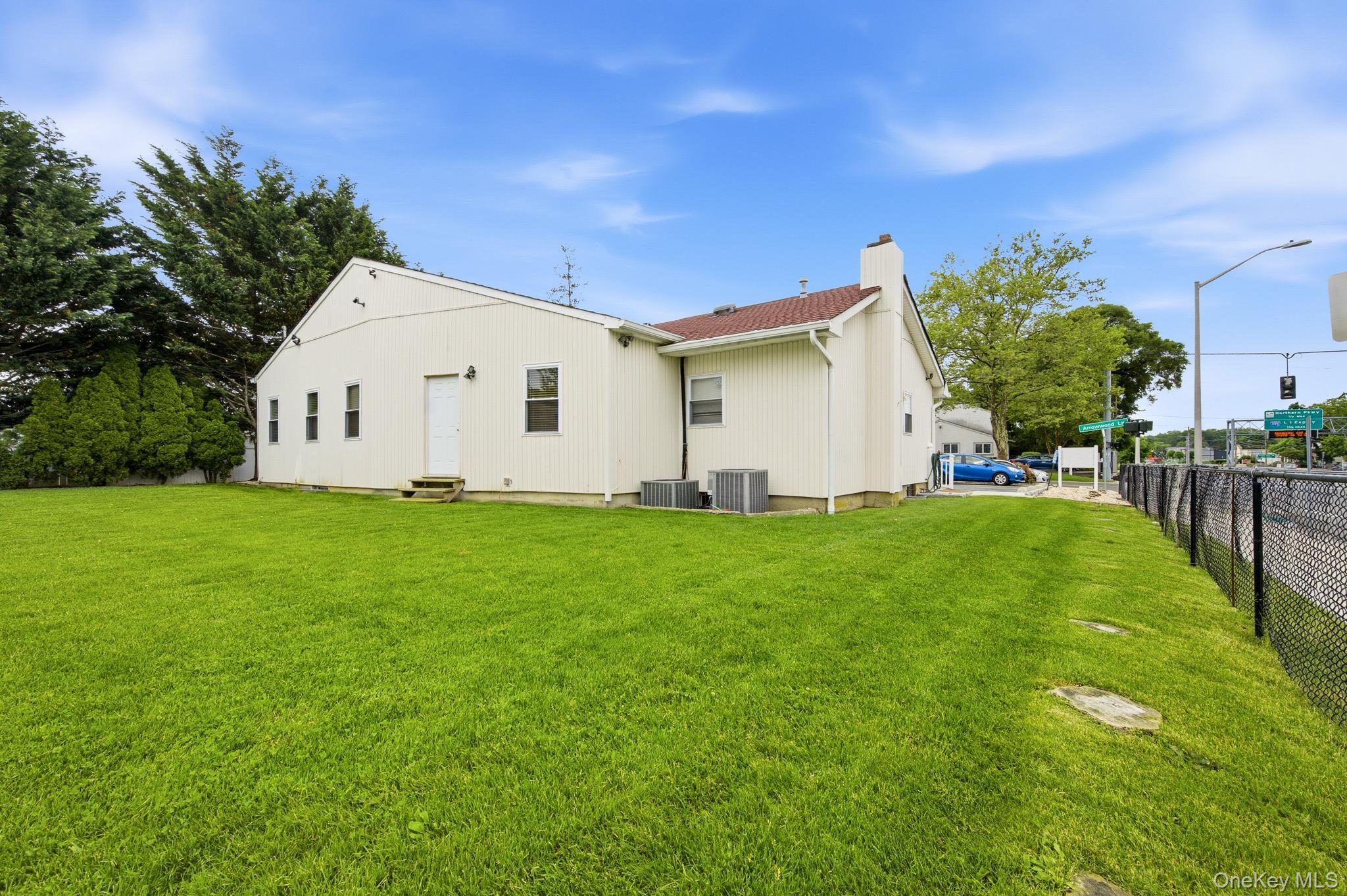 Single Family Arrowood Lane Lane Suffolk County, NY 11747, MLS-955356-46