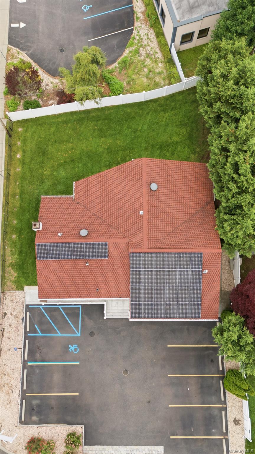 Single Family Arrowood Lane Lane  Suffolk County, NY 11747, MLS-955356-49
