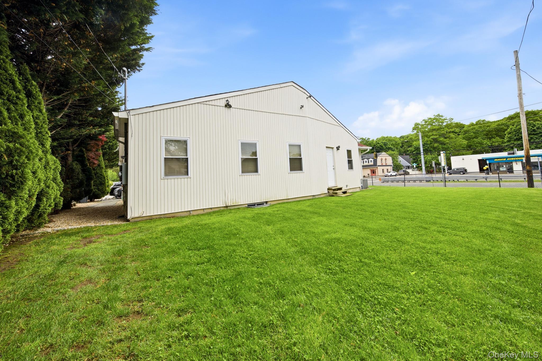 Single Family Arrowood Lane Lane Suffolk County, NY 11747, MLS-955356-5