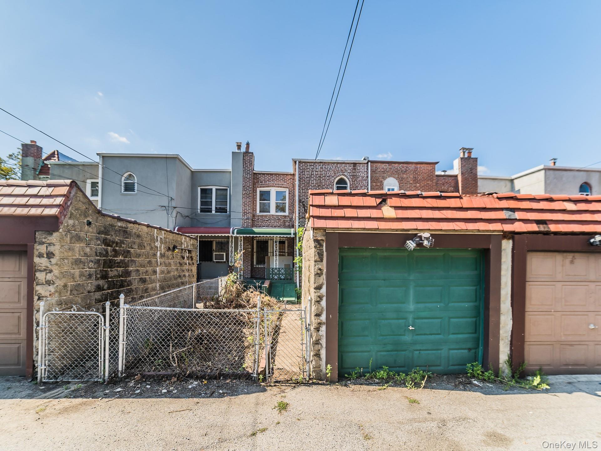 Single Family Leslie  Queens, NY 11434, MLS-955360-28