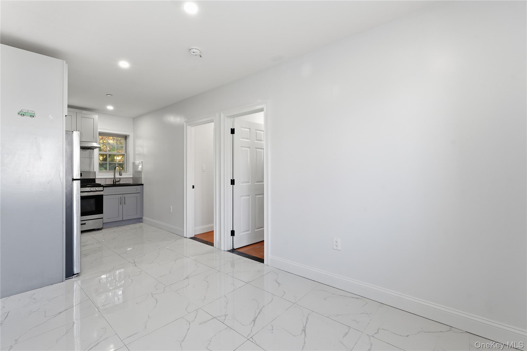 Single Family 124th  Queens, NY 11356, MLS-955383-9