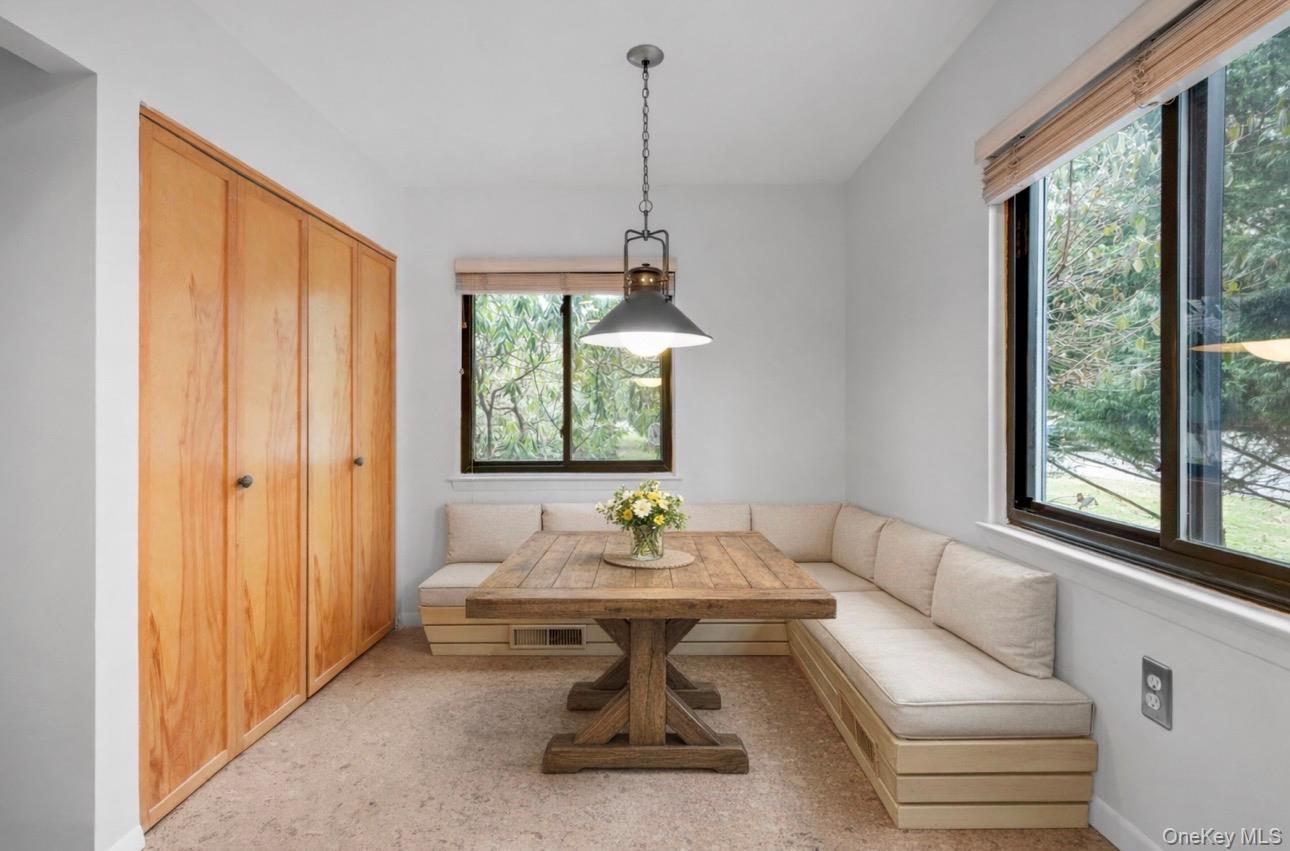 Condo Birch  Westchester County, NY 10533, MLS-955390-11