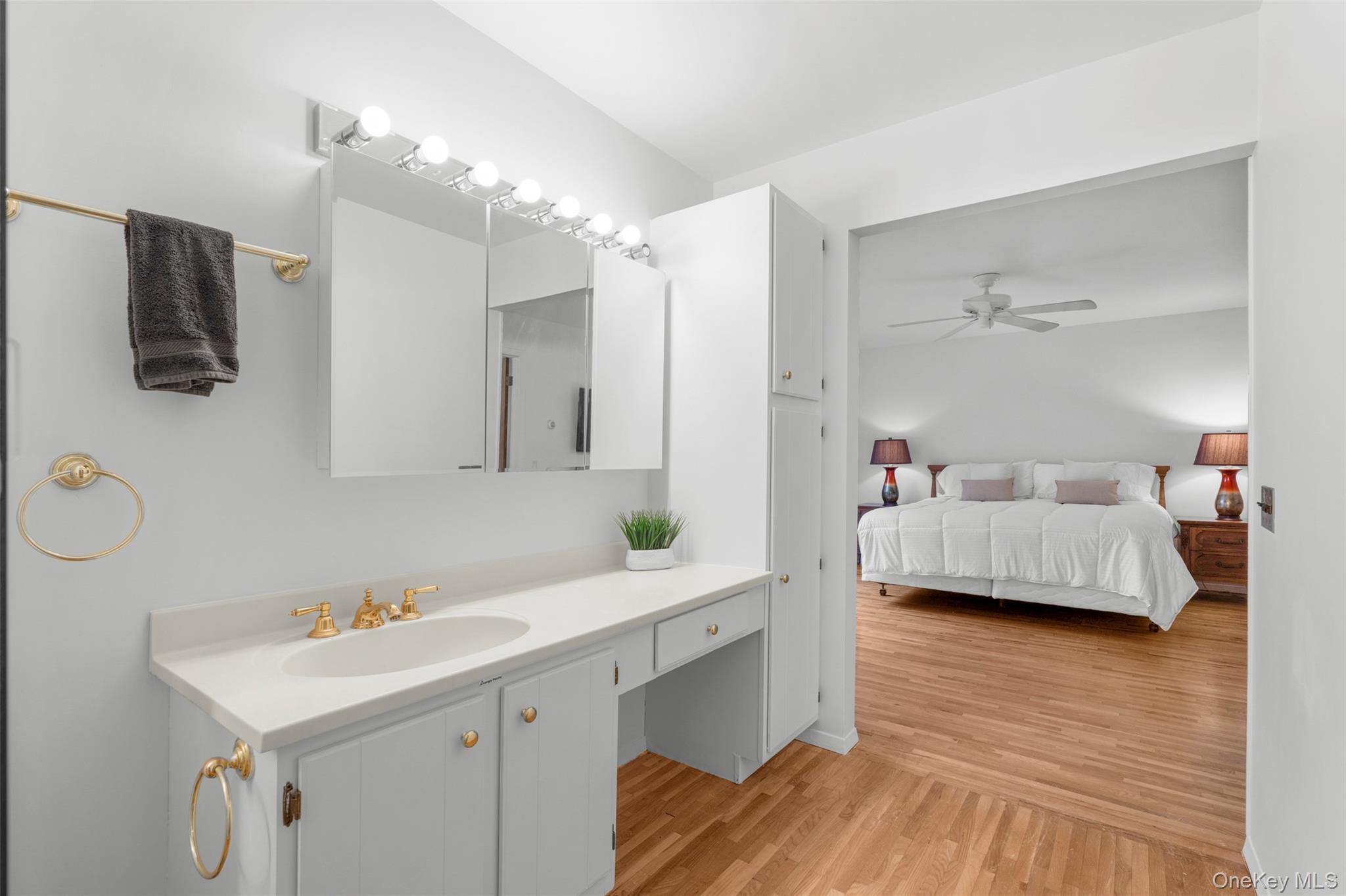 Condo Birch  Westchester County, NY 10533, MLS-955390-20