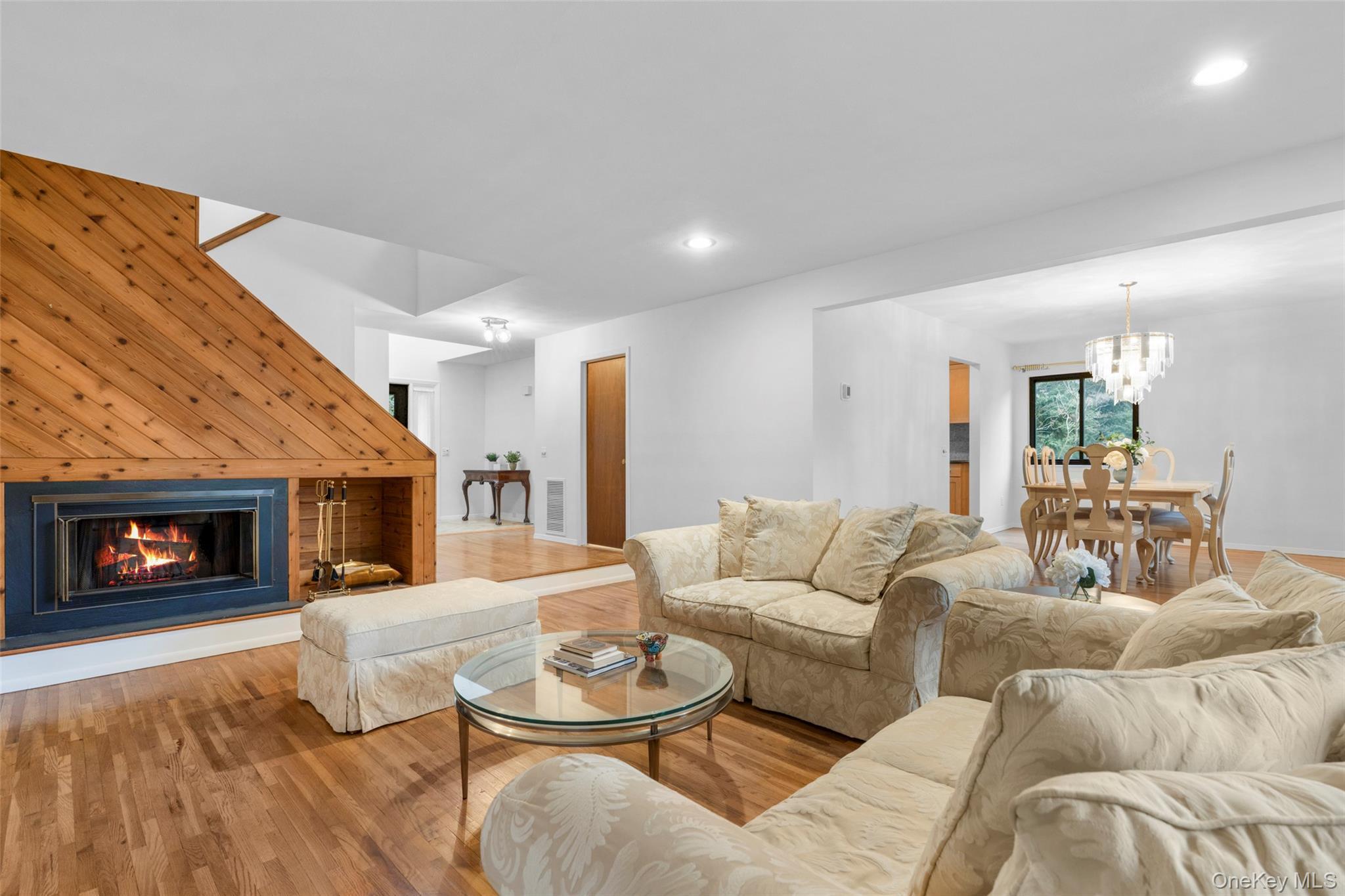 Condo Birch  Westchester County, NY 10533, MLS-955390-6