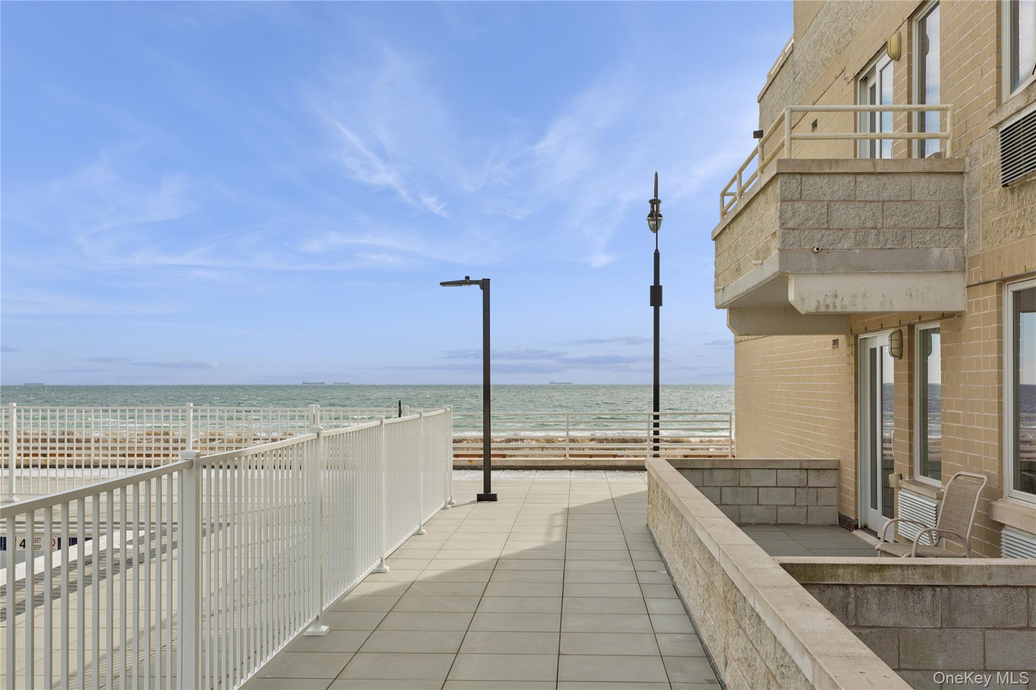 Condo Broadway Nassau County, NY 11561, MLS-955410-19