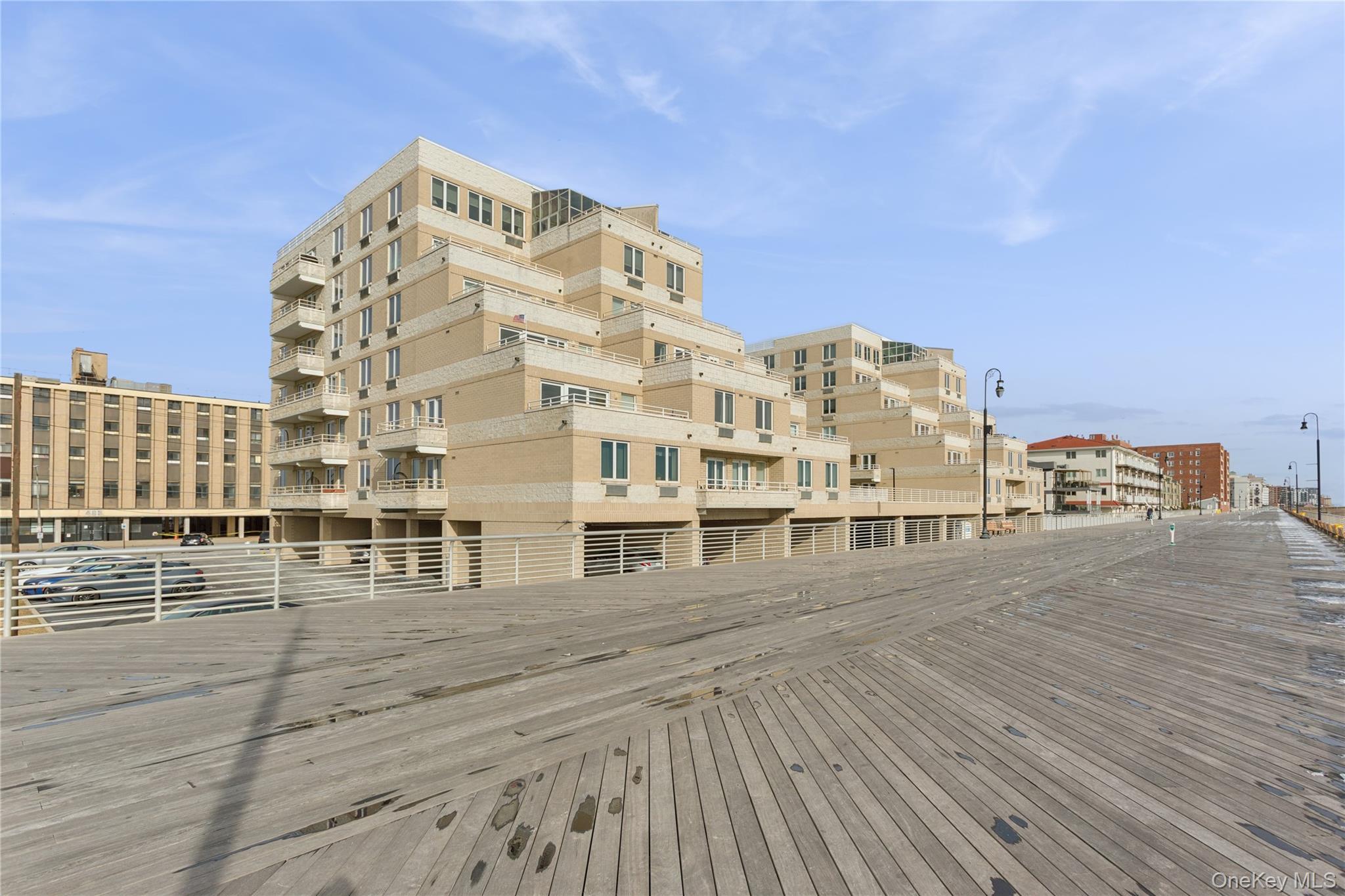 Condo Broadway Nassau County, NY 11561, MLS-955410-26