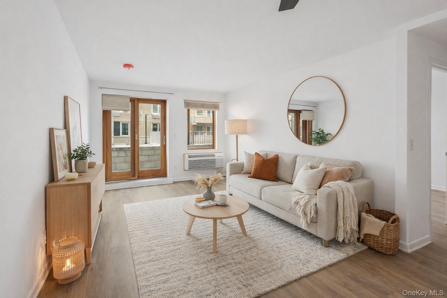 Condo Broadway Nassau County, NY 11561, MLS-955410-5