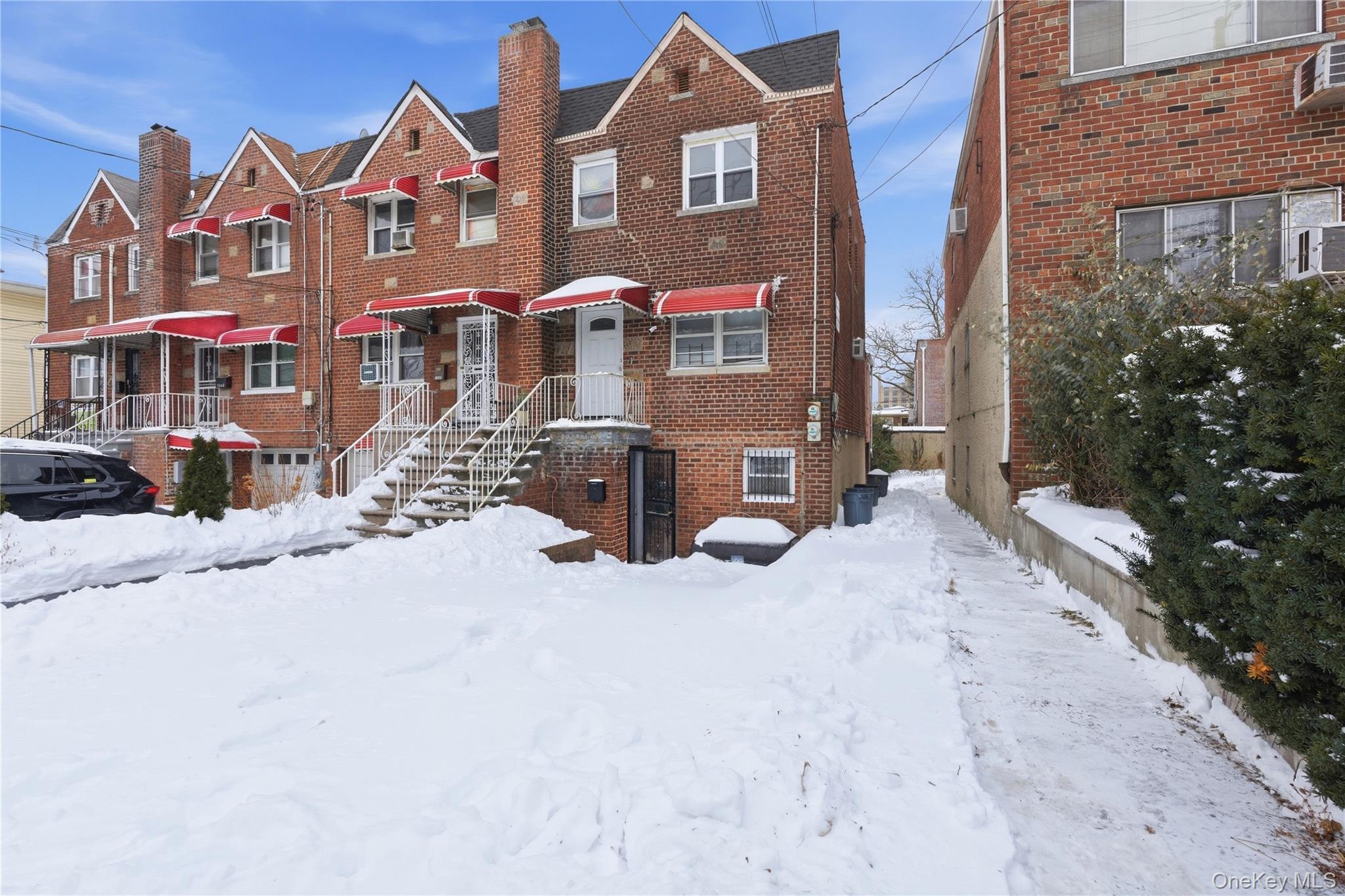 Single Family 233rd  Bronx, NY 10466, MLS-955413-4