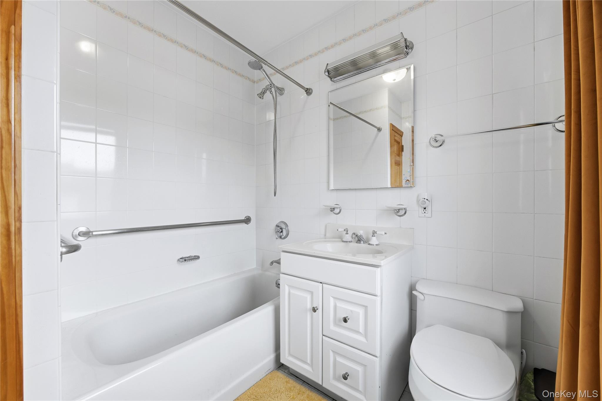 Single Family Riverside  Queens, NY 11357, MLS-955428-20