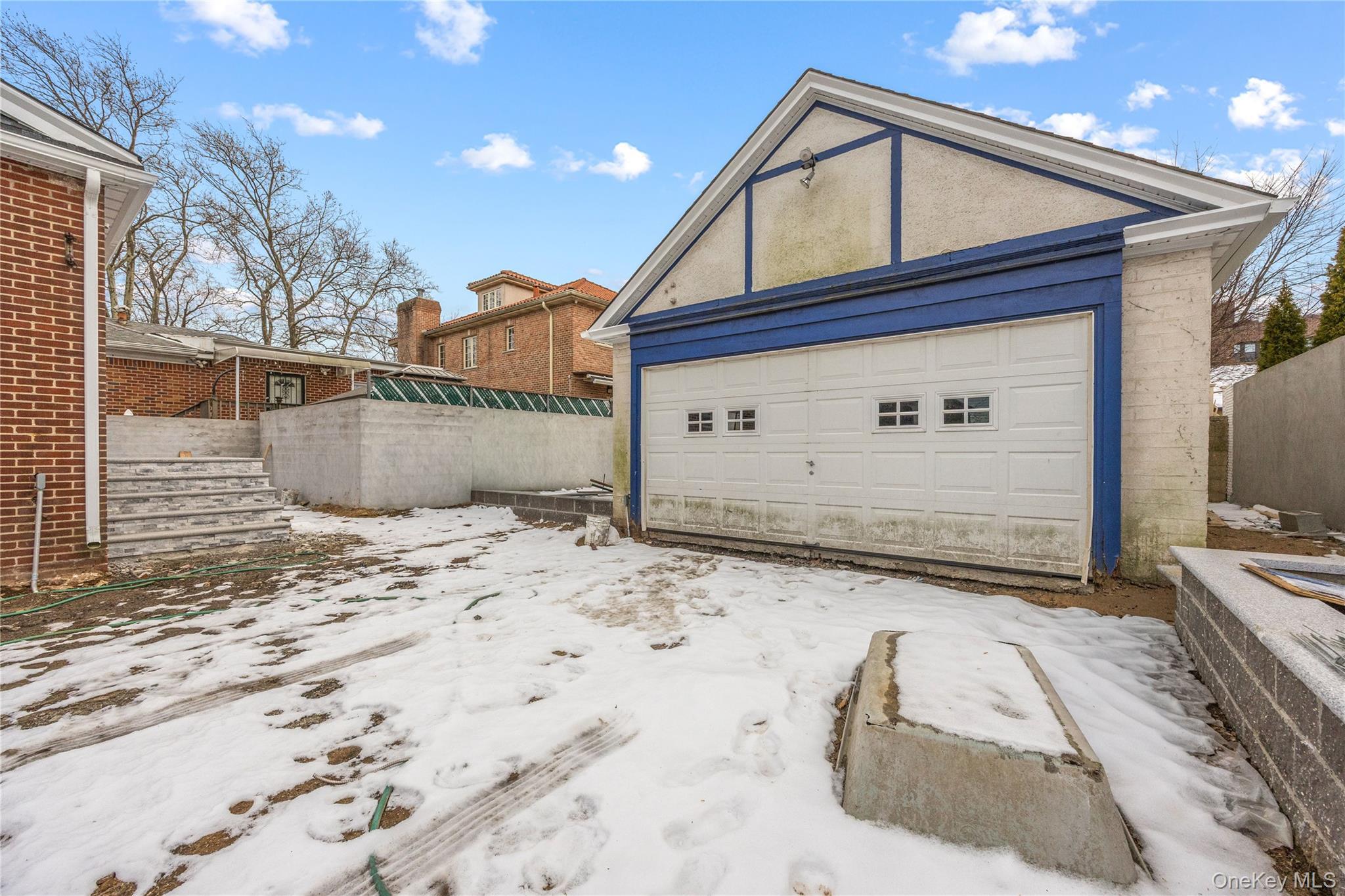 Single Family Riverside  Queens, NY 11357, MLS-955428-28