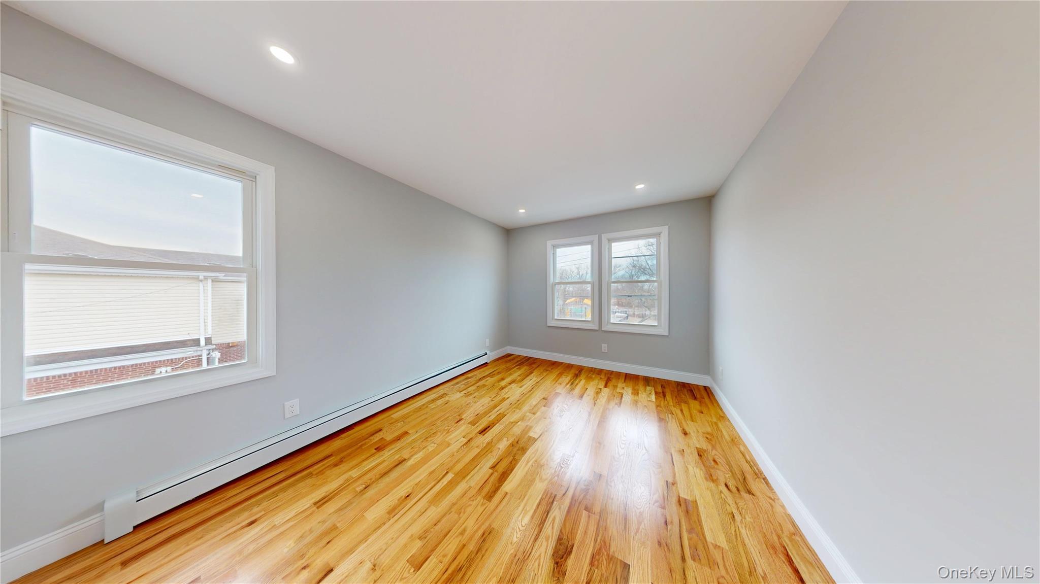 Single Family Brookville  Queens, NY 11422, MLS-955455-16