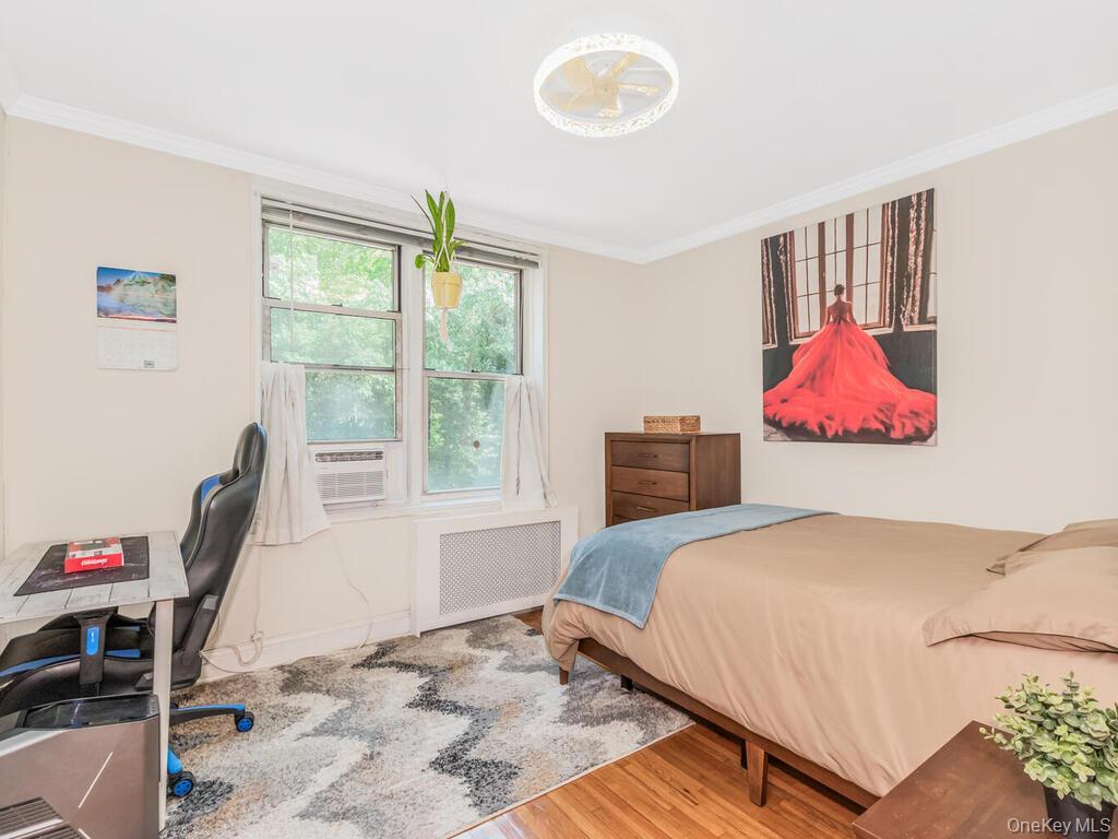 Coop Broadway  Bronx, NY 10471, MLS-955458-9