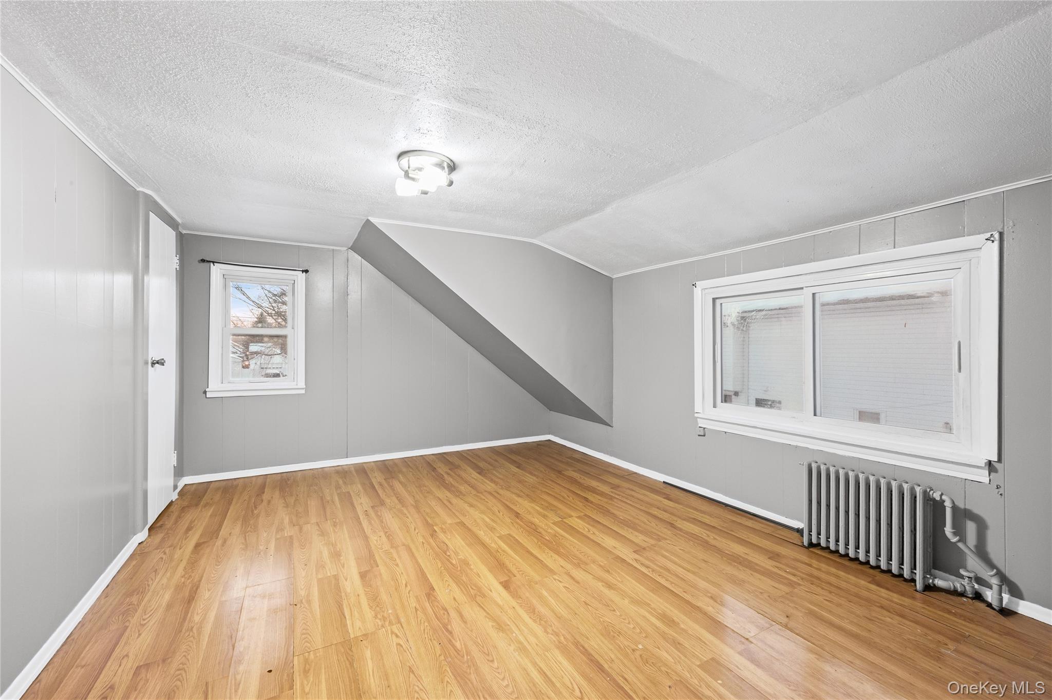 Single Family Delaware  Suffolk County, NY 11757, MLS-955471-11