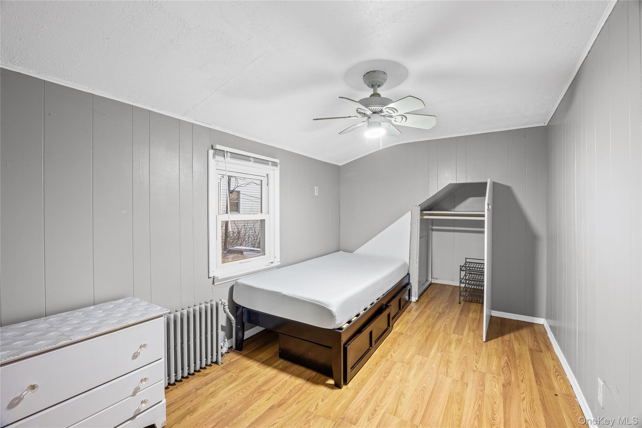 Single Family Delaware  Suffolk County, NY 11757, MLS-955471-14