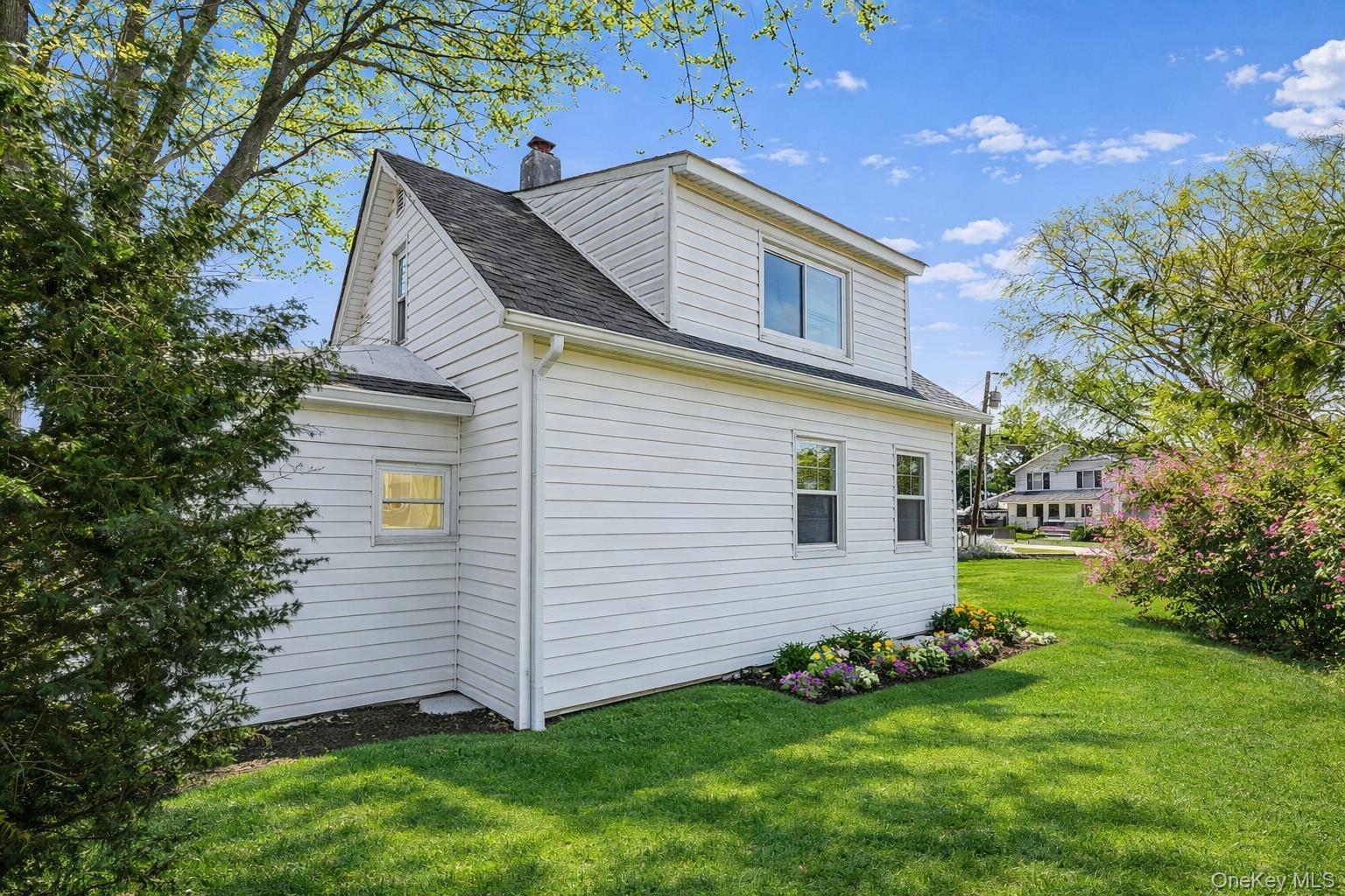 Single Family Delaware  Suffolk County, NY 11757, MLS-955471-18