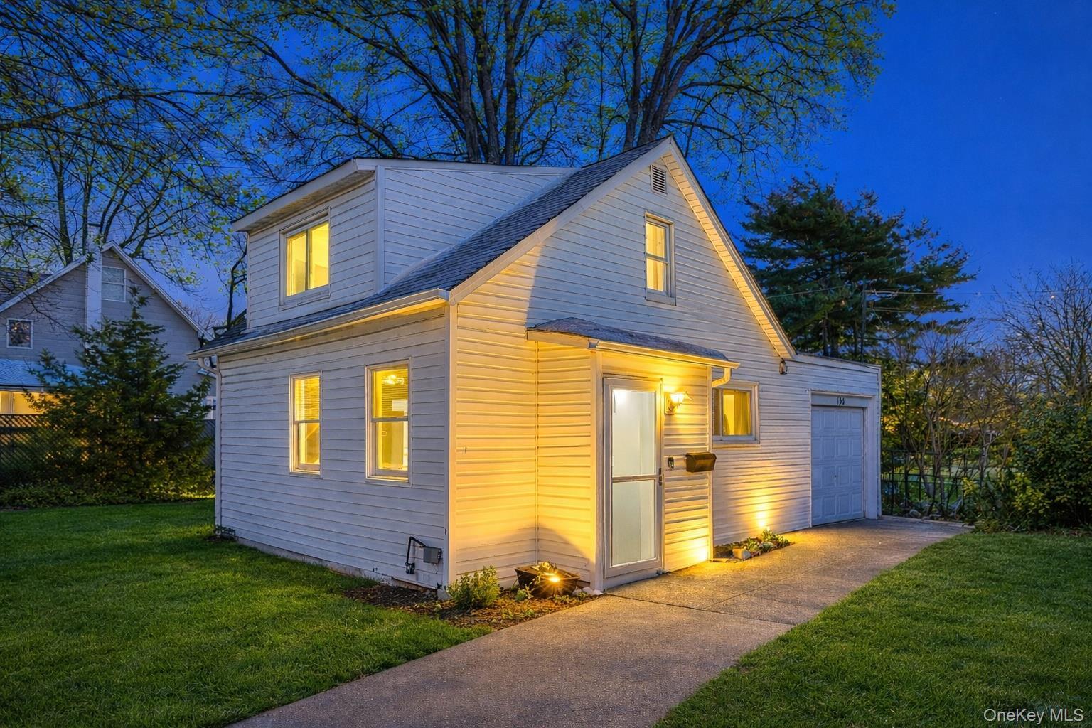 Single Family Delaware  Suffolk County, NY 11757, MLS-955471-19