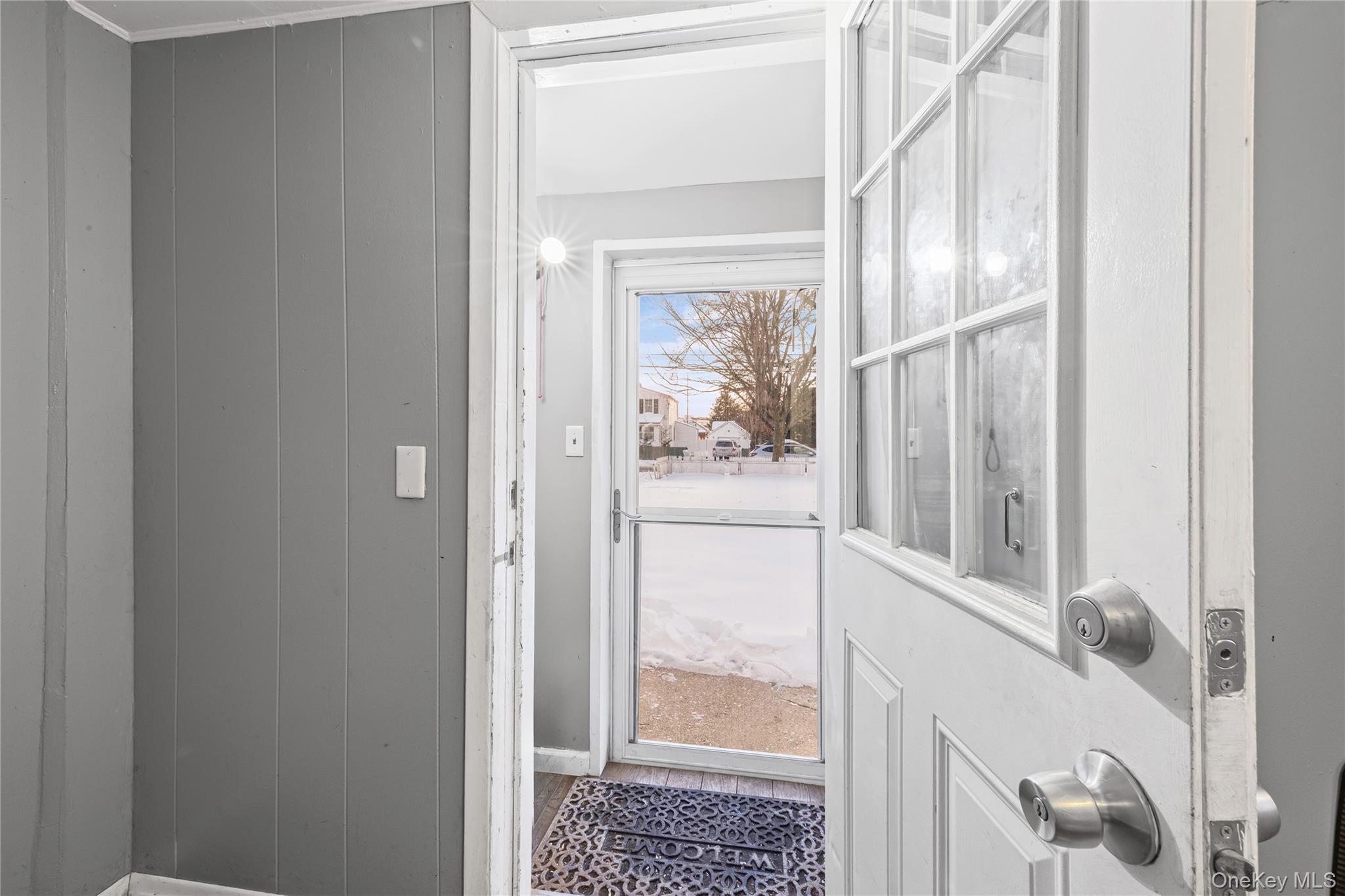 Single Family Delaware  Suffolk County, NY 11757, MLS-955471-2