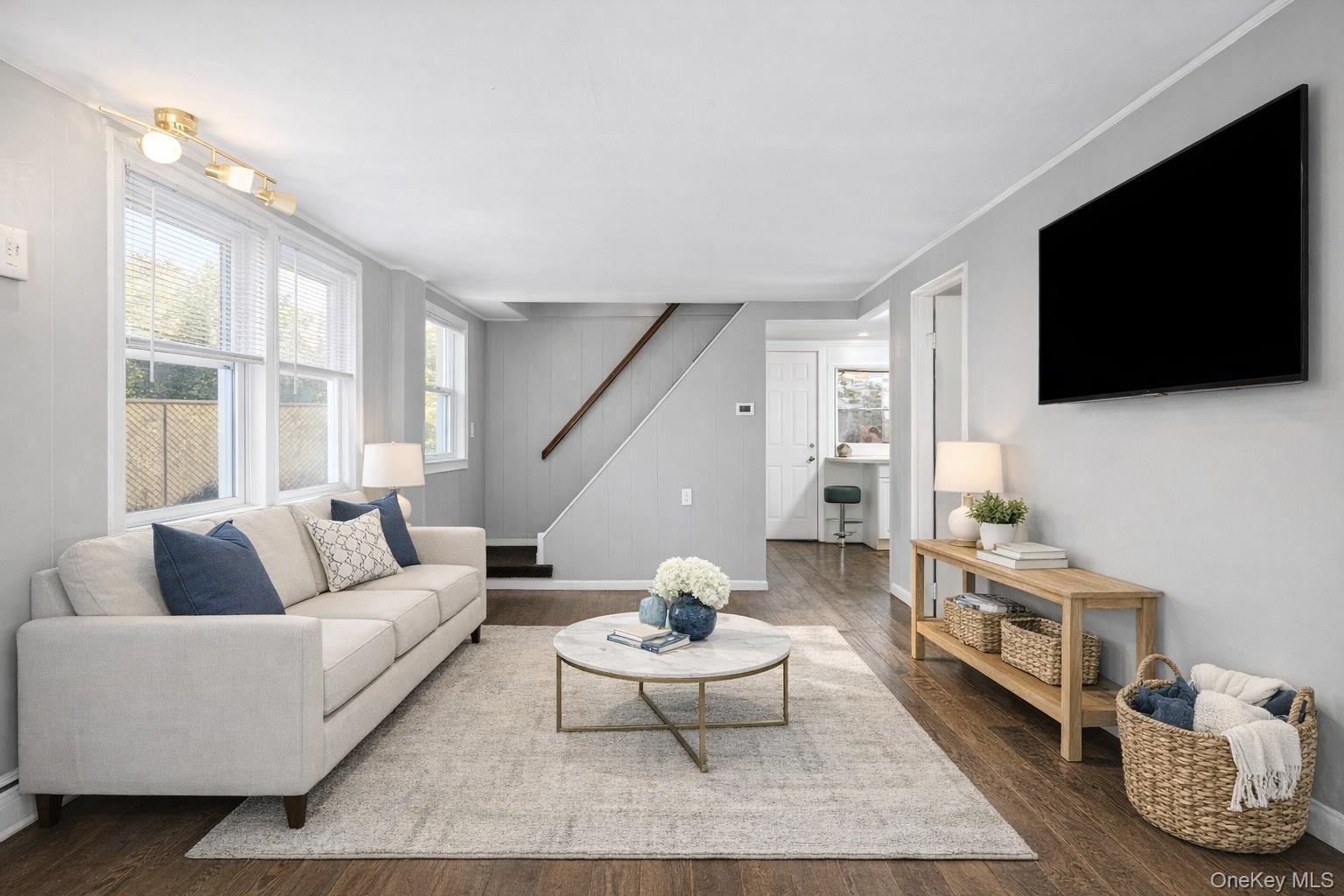 Single Family Delaware  Suffolk County, NY 11757, MLS-955471-6