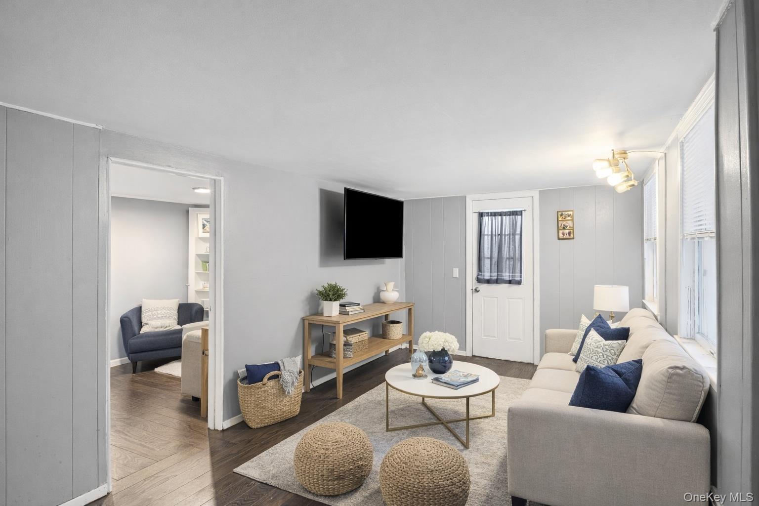 Single Family Delaware  Suffolk County, NY 11757, MLS-955471-7