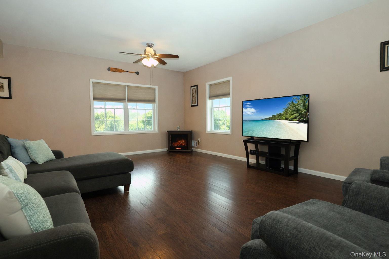 Single Family Decker Farm Sullivan County, NY 12701, MLS-955493-3