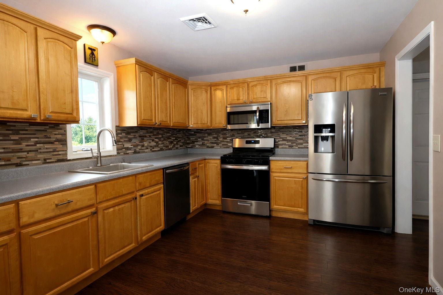 Single Family Decker Farm Sullivan County, NY 12701, MLS-955493-5