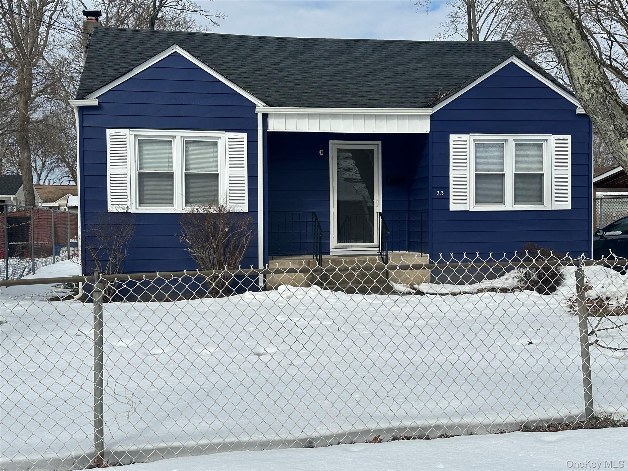 Single Family Hemlock  Suffolk County, NY 11798, MLS-955494-3