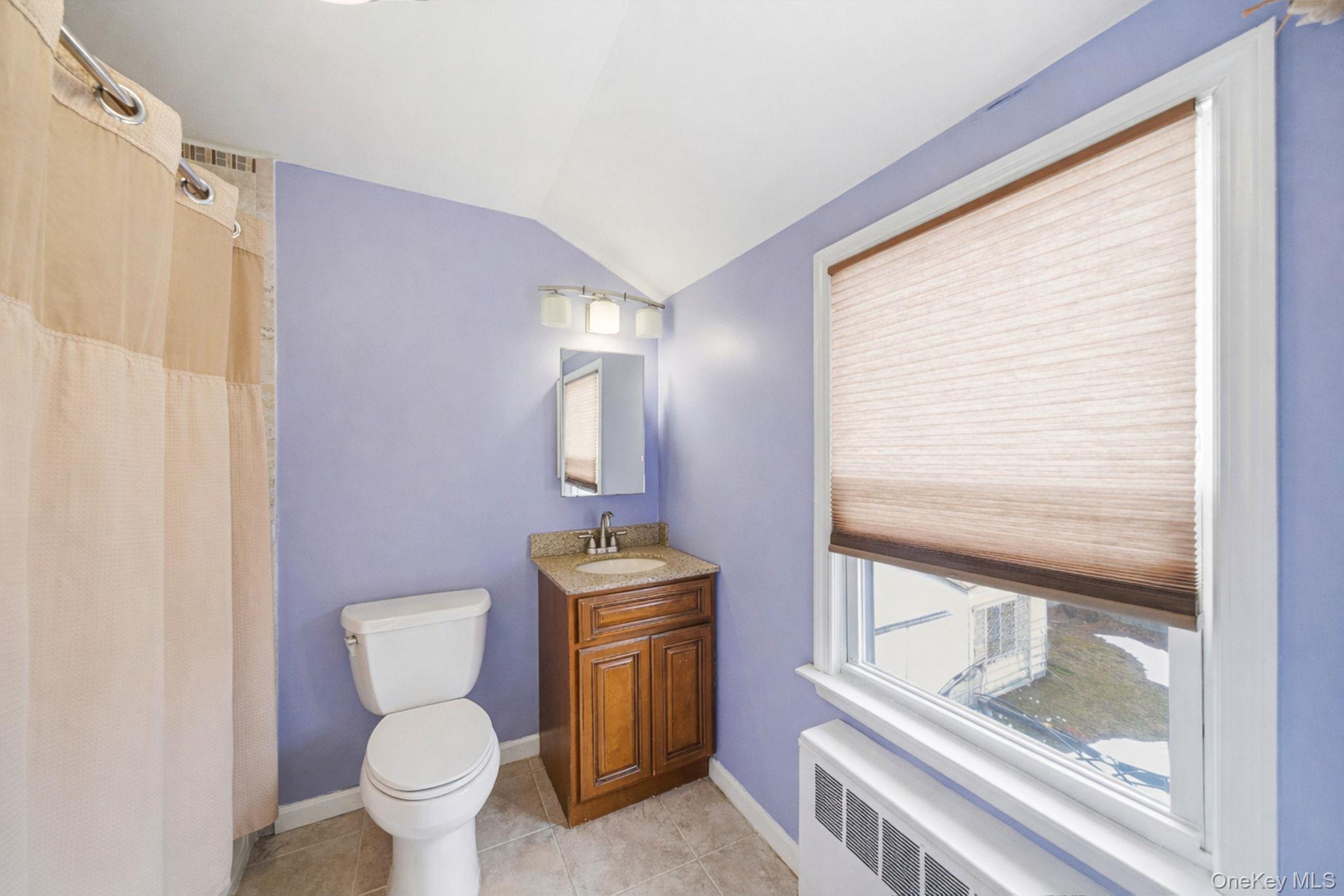 Single Family 25th  Suffolk County, NY 11726, MLS-955502-16