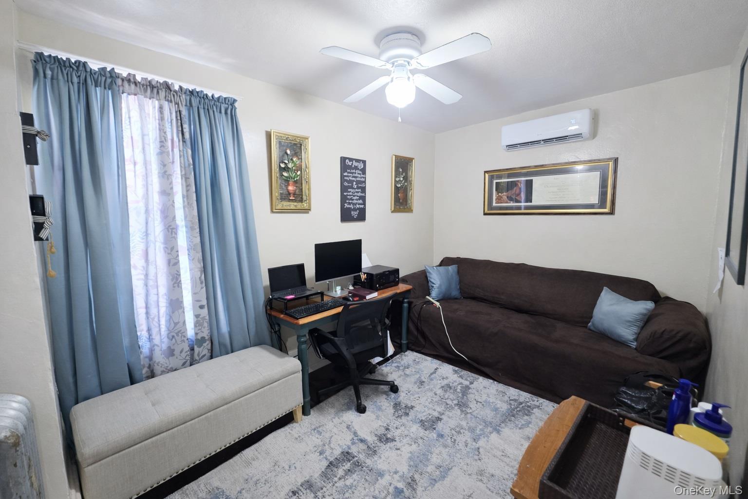 Single Family Fenton  Bronx, NY 10469, MLS-955511-10