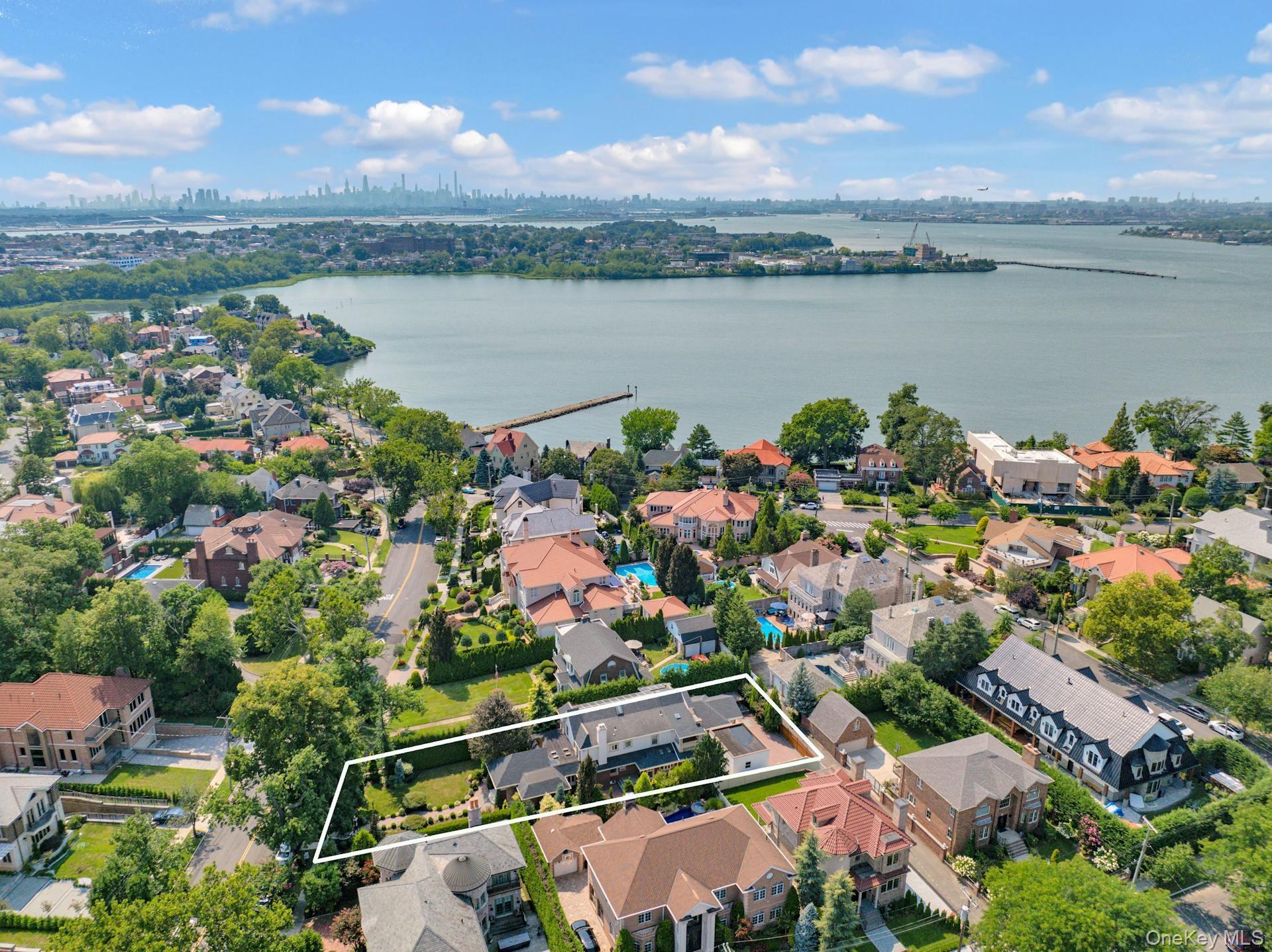 Single Family Boulevard  Queens, NY 11357, MLS-955585-45