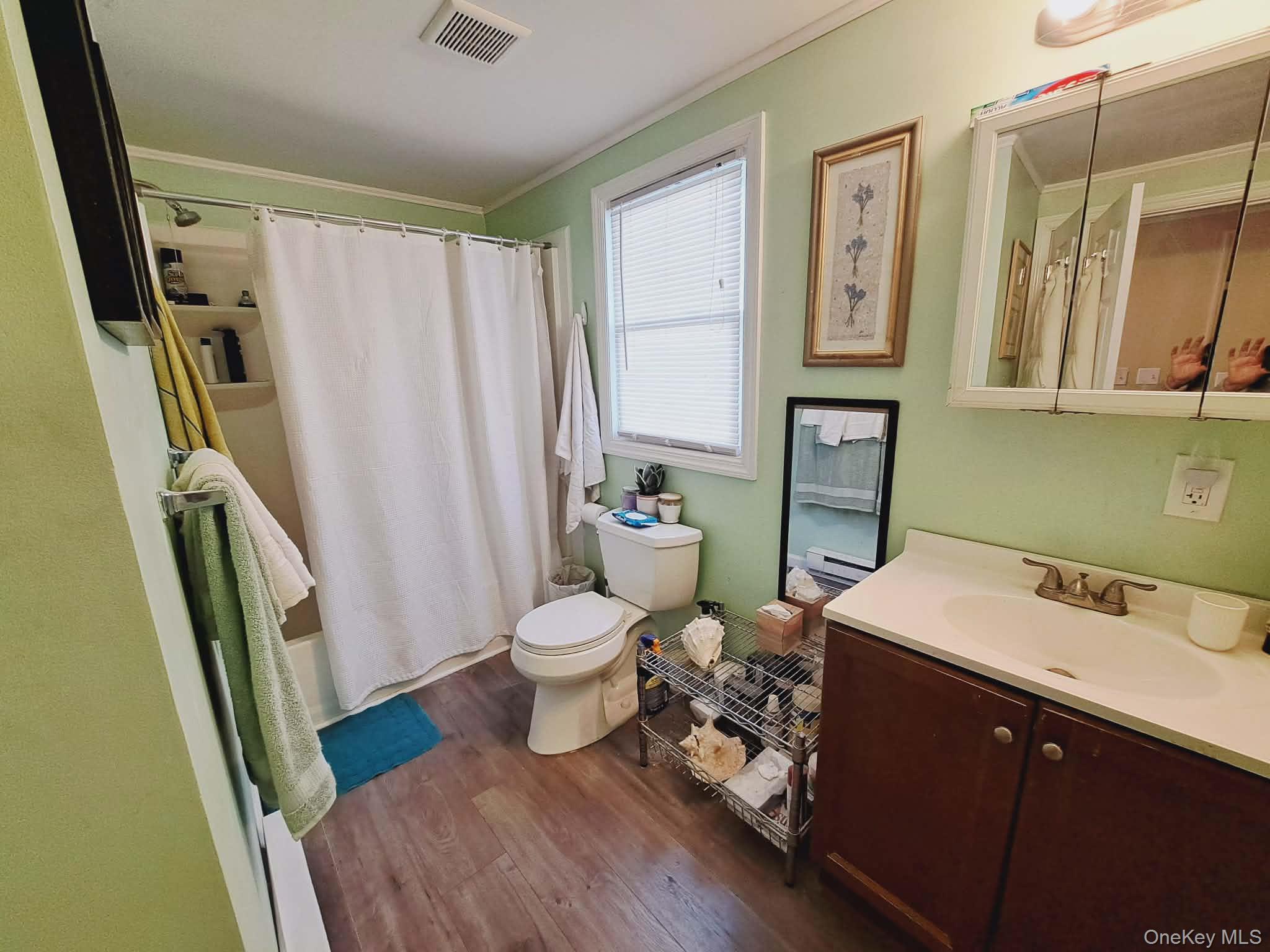 Single Family Village  Suffolk County, NY 11949, MLS-955586-5