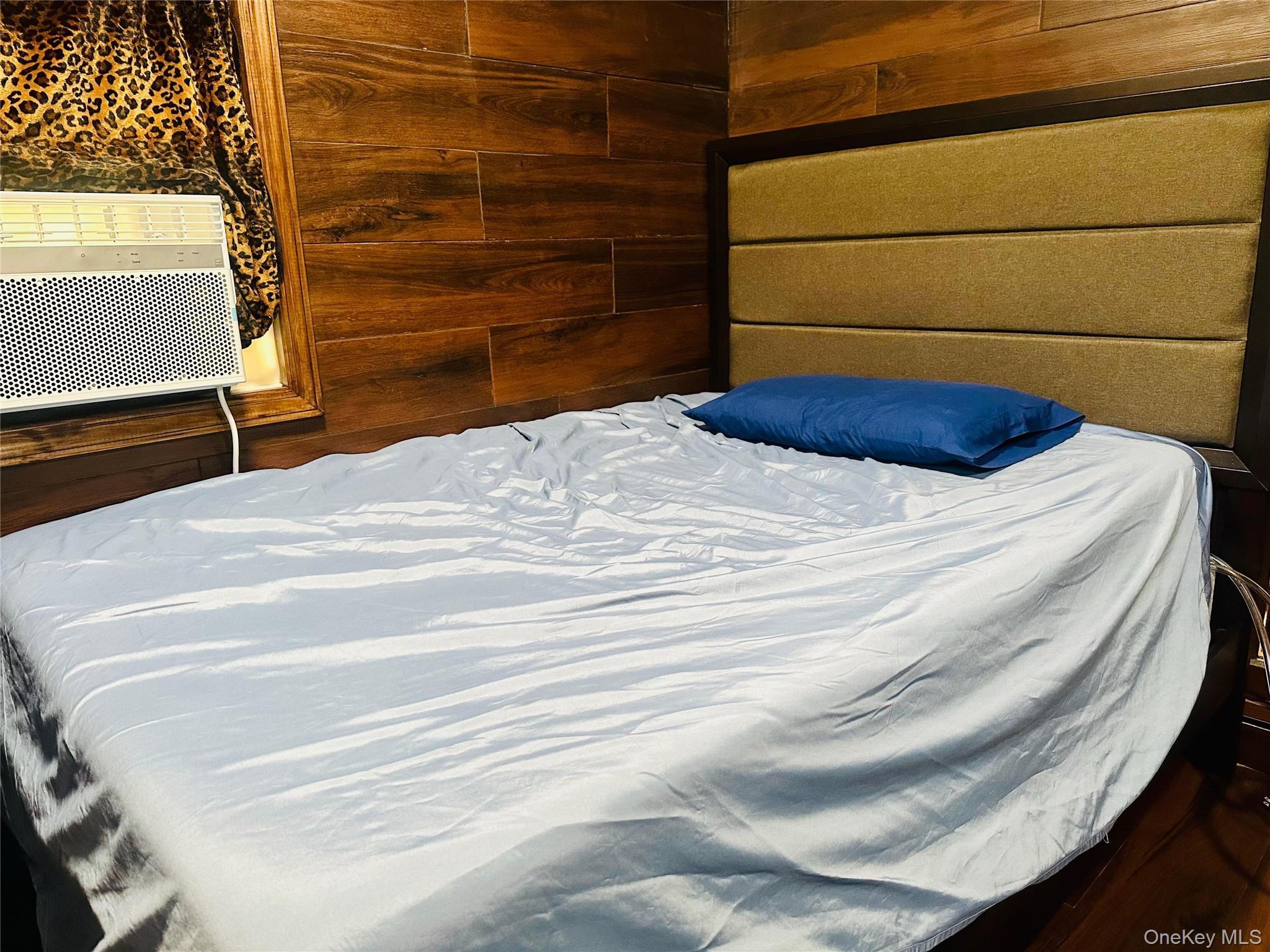 Apartment Utopia Parkway  Queens, NY 11432, MLS-955598-2