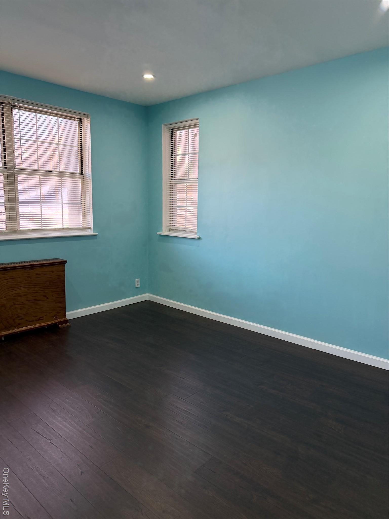 Coop Park Drive E  Queens, NY 11367, MLS-955605-5