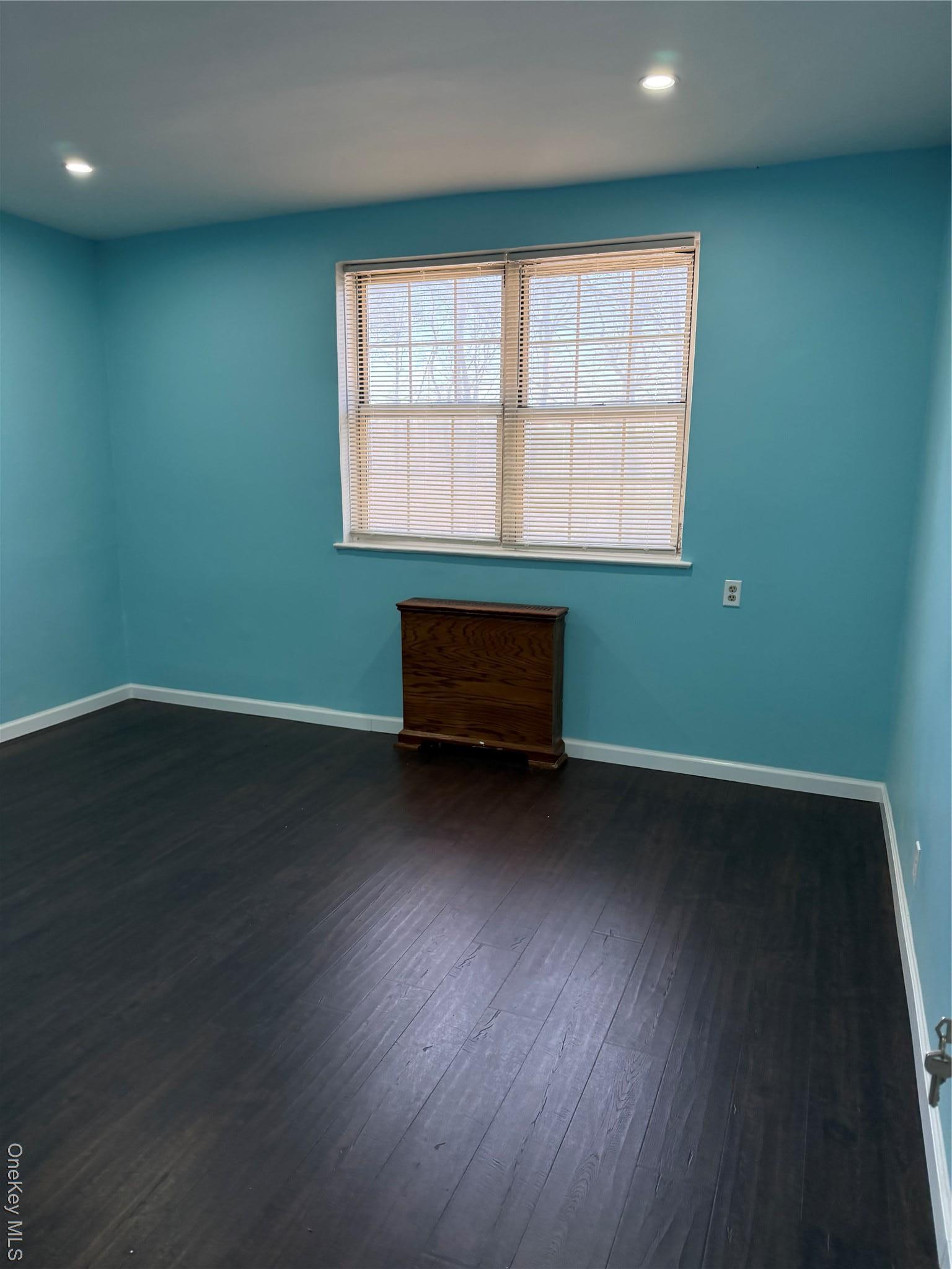 Coop Park Drive E  Queens, NY 11367, MLS-955605-6